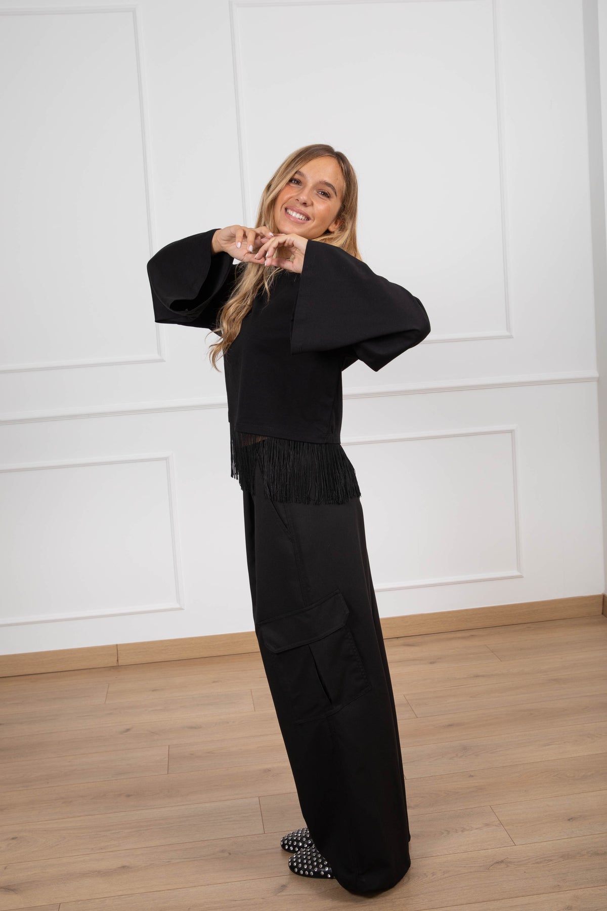 Pantalone cargo con elastico variante nero ViCOLO