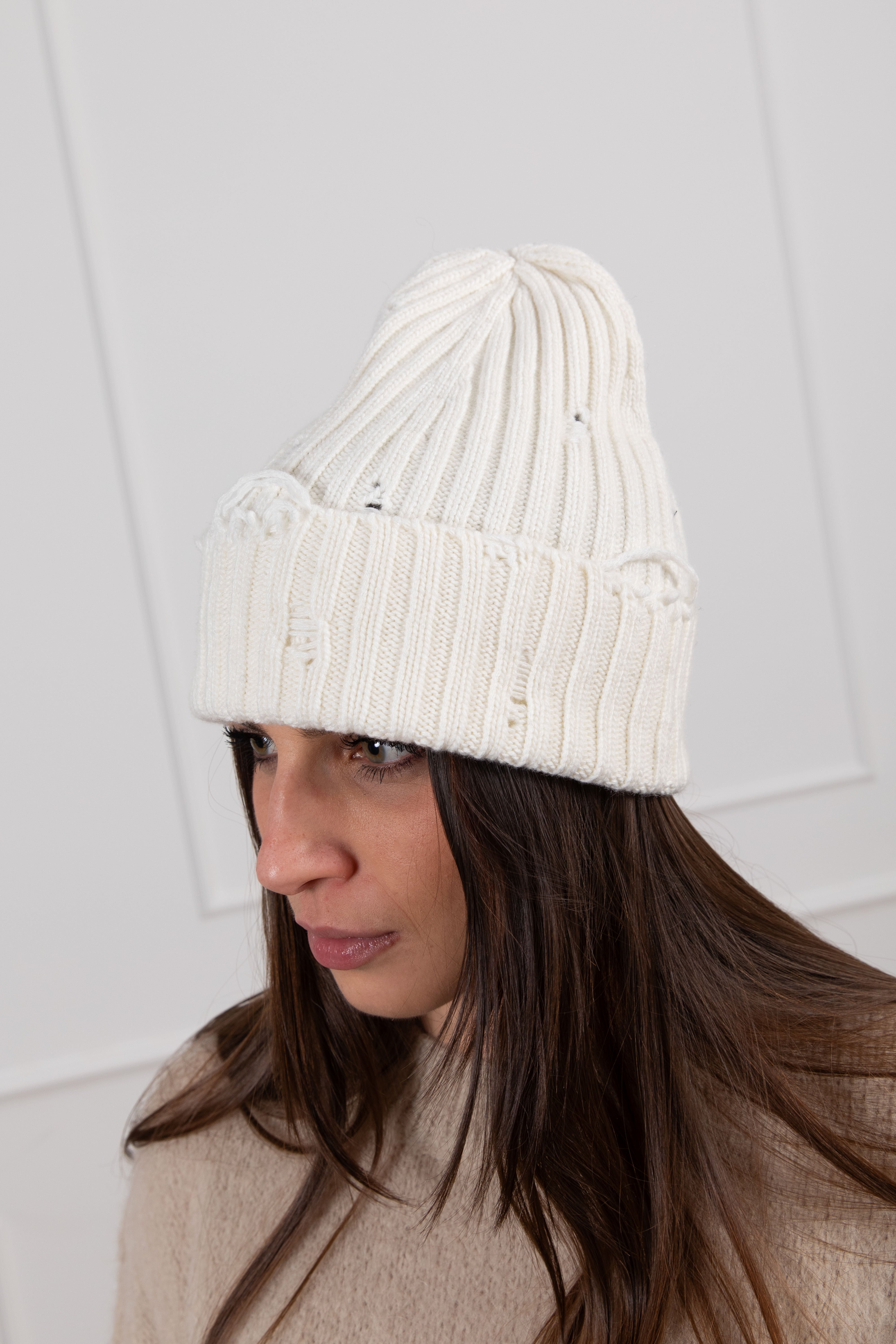 Cappello a coste con rotture ViCOLO