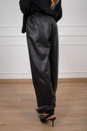 Jogger in eco-pelle con elastico variante nero ViCOLO