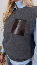 Gilet in lana con tasca in eco-pelle intrecciata variante grigio Haveone