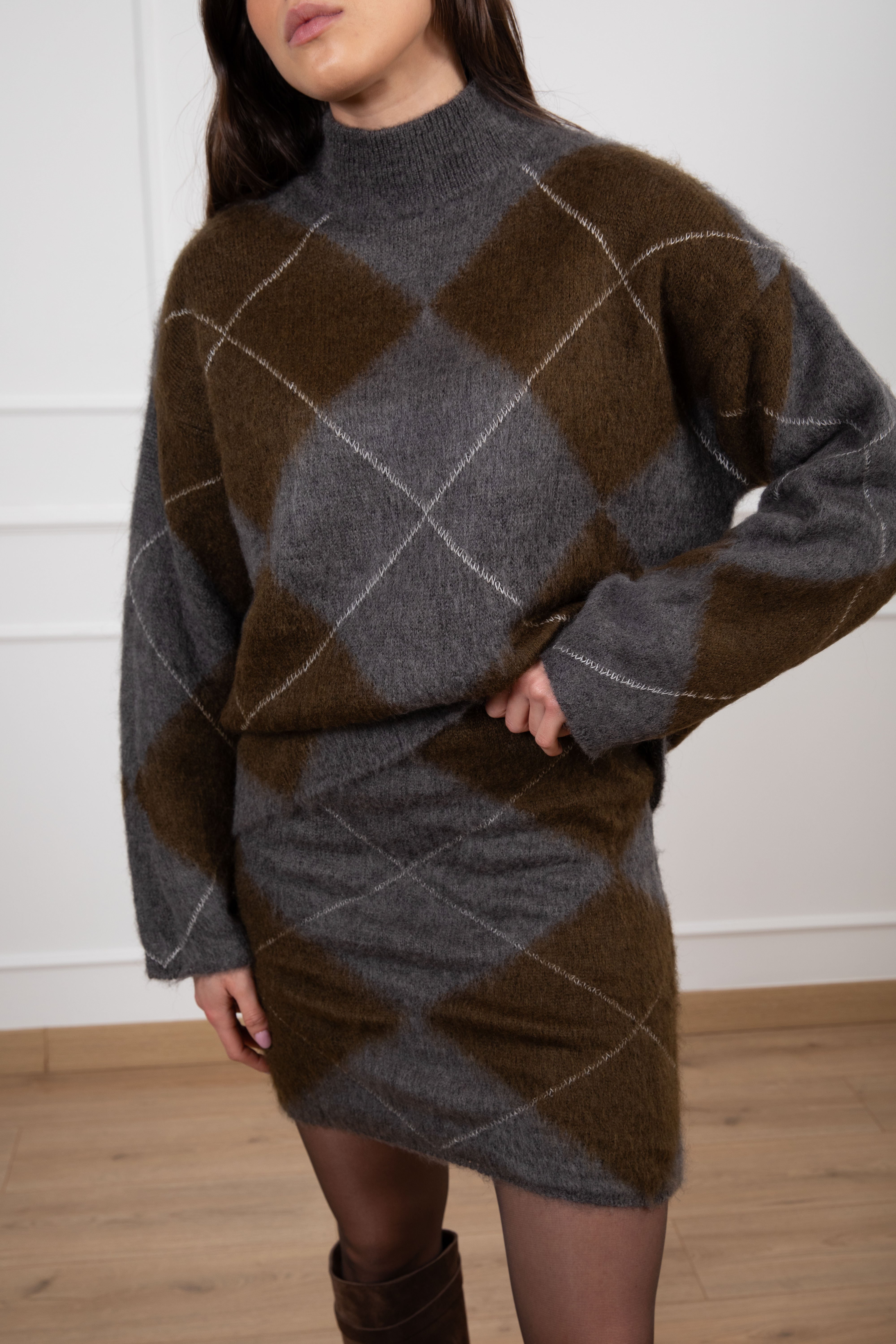 Coordinato pull e mini-gonna a rombi Tensione IN