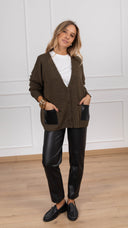 Cardigan con tasche in eco-pelle intrecciata variante militare Haveone