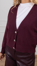 Cardigan con bottoni gioiello variante bordeaux ViCOLO