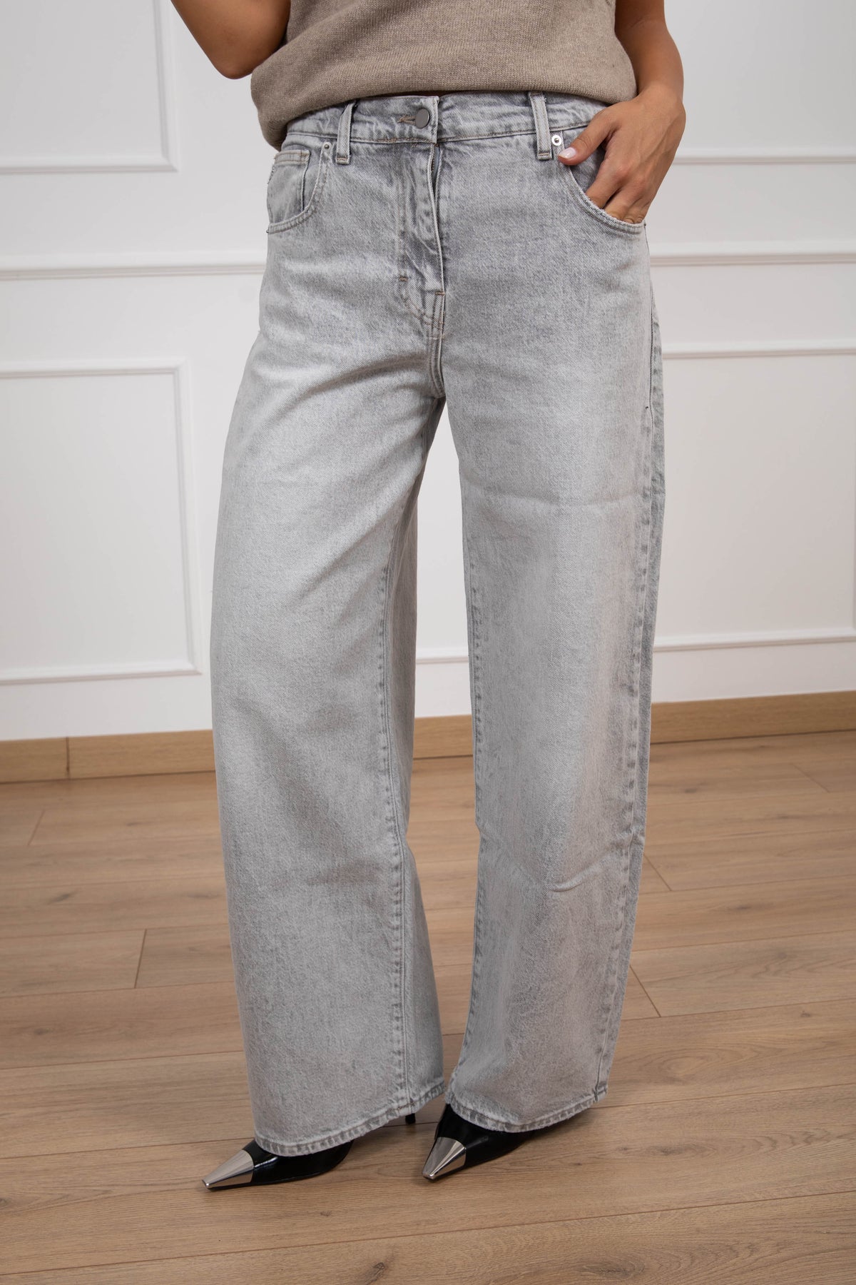 Jeans Sara lavaggio grigio ViCOLO