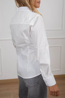 Camicia con bottone gioiello sul collo Susy Mix