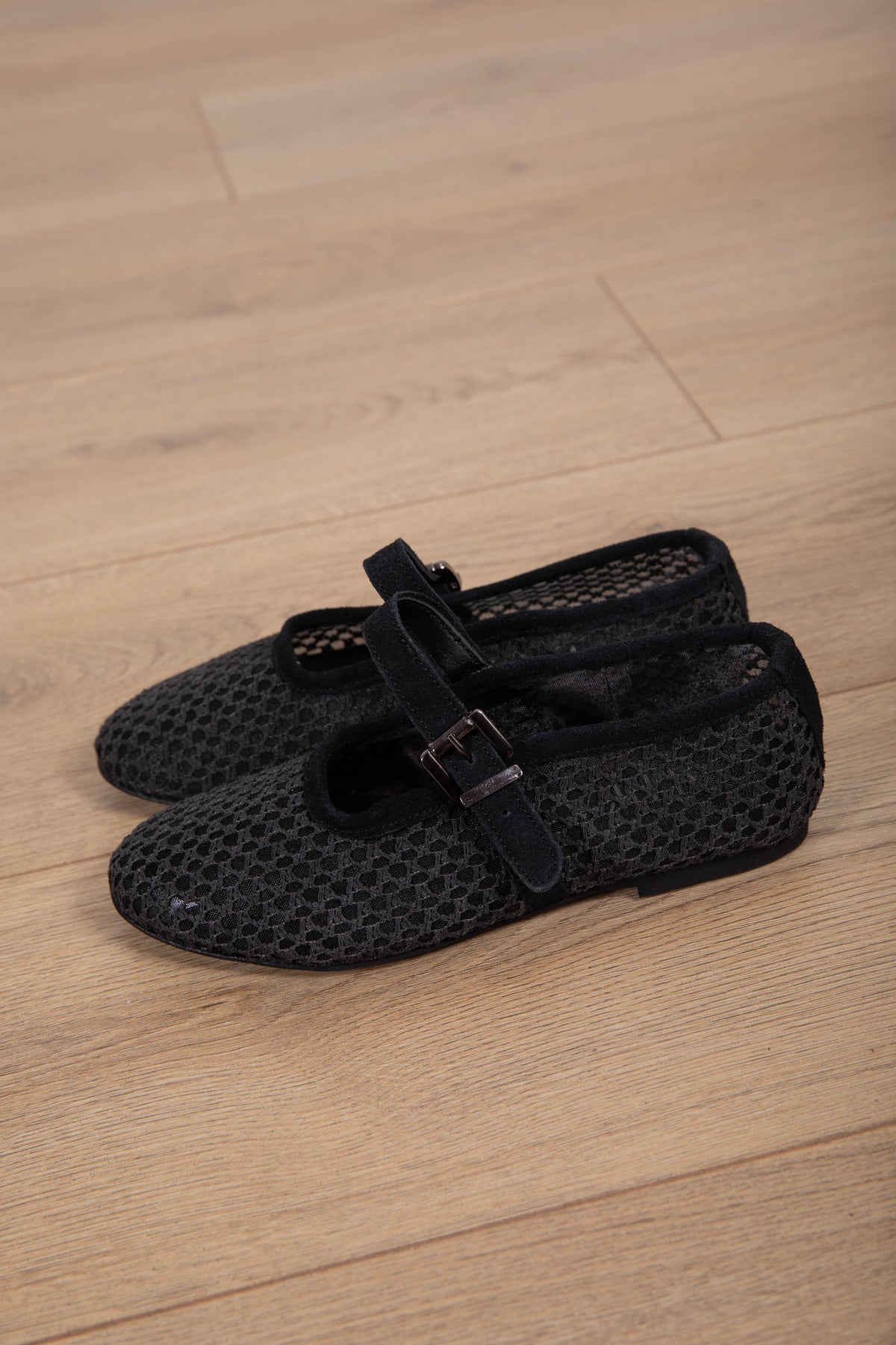 Ballerina a rete in camoscio variante nero Attika