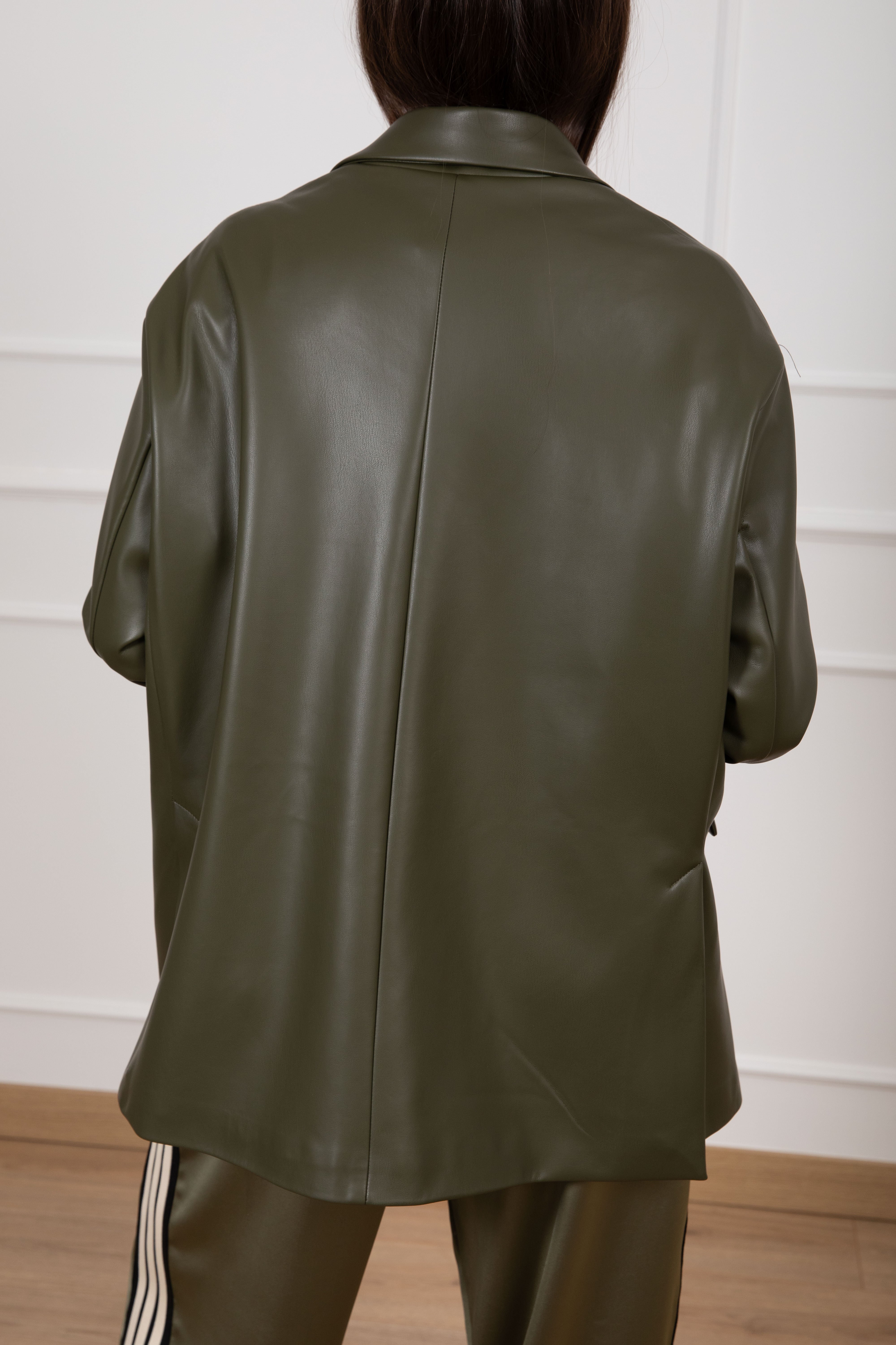 Giacca over-size in eco-pelle Tensione IN