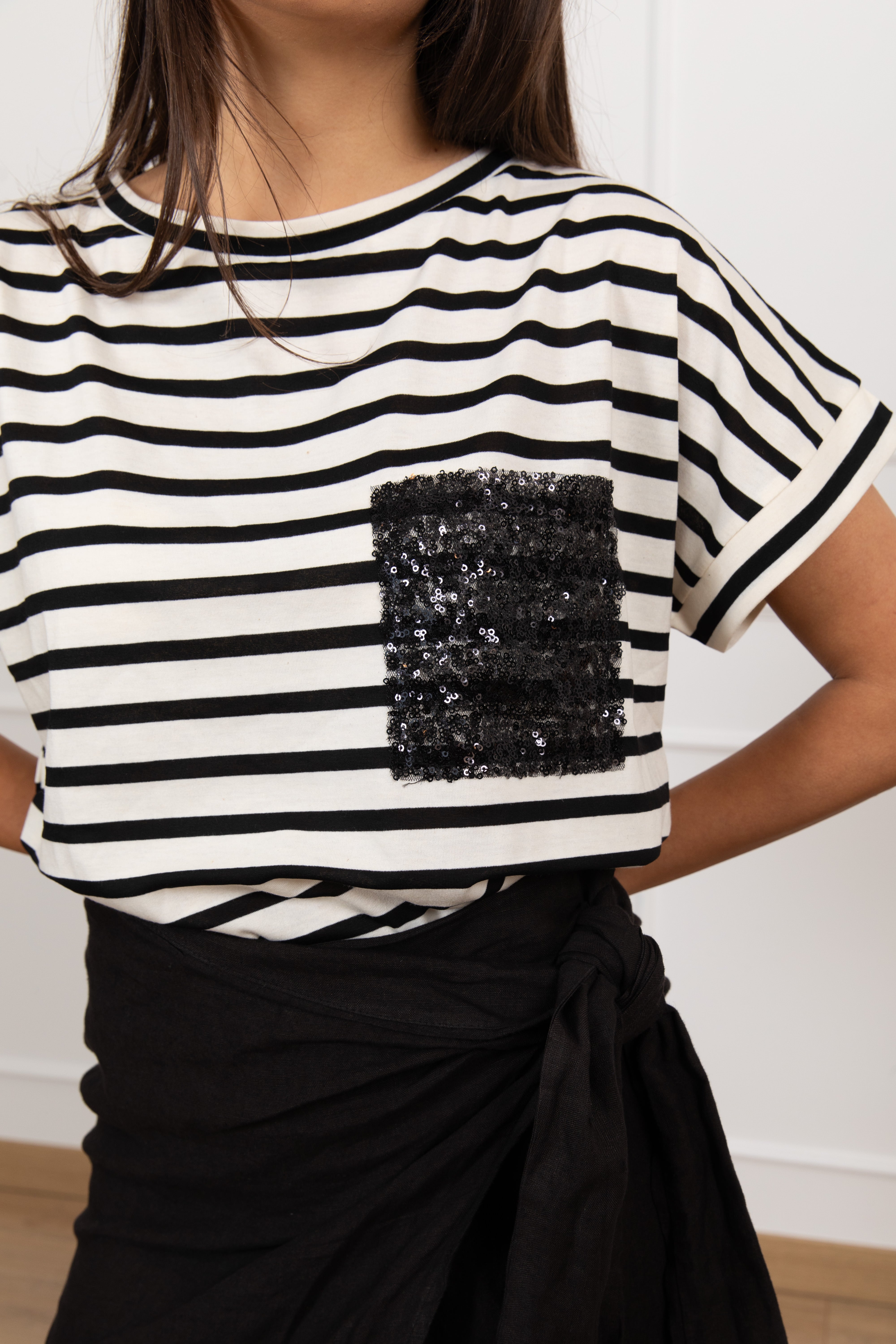 T-shirt a righe con tasca paillettes Susy Mix