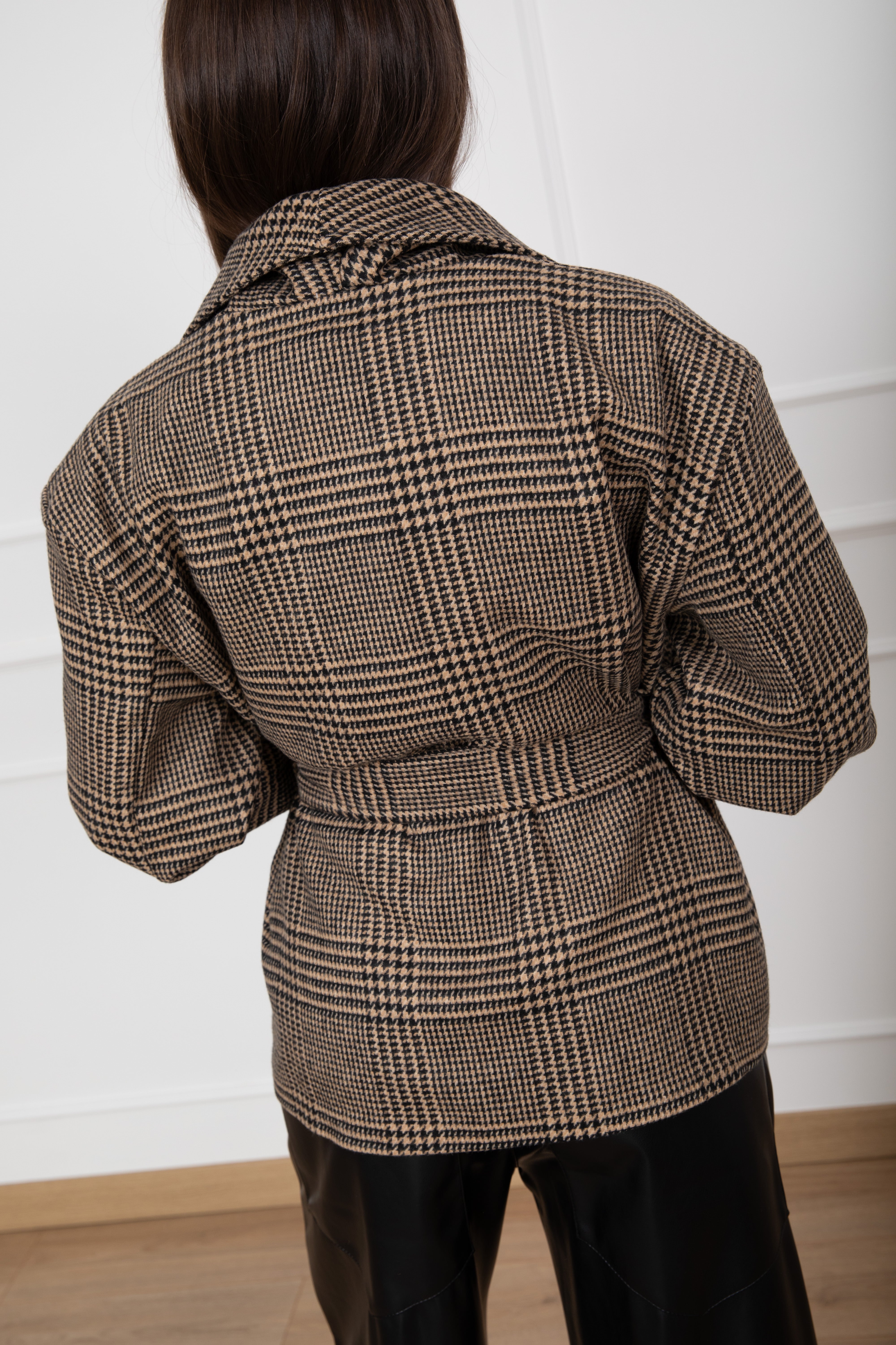 Giacca-cappotto corta check con cintura Susy Mix