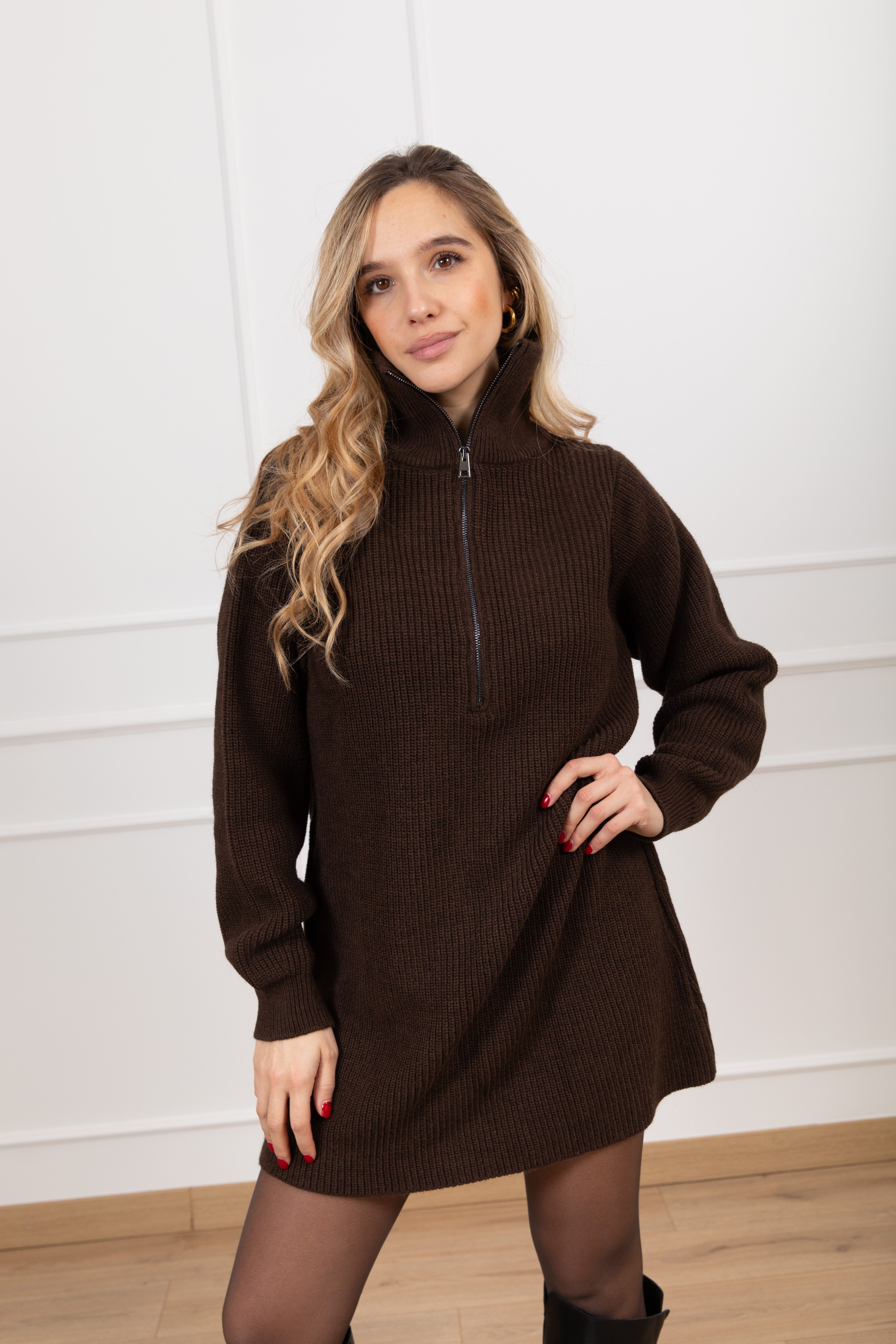 Abito in maglia con zip ViCOLO