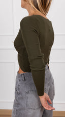 Maglia cropped in viscosa con incrocio variante militare Susy Mix