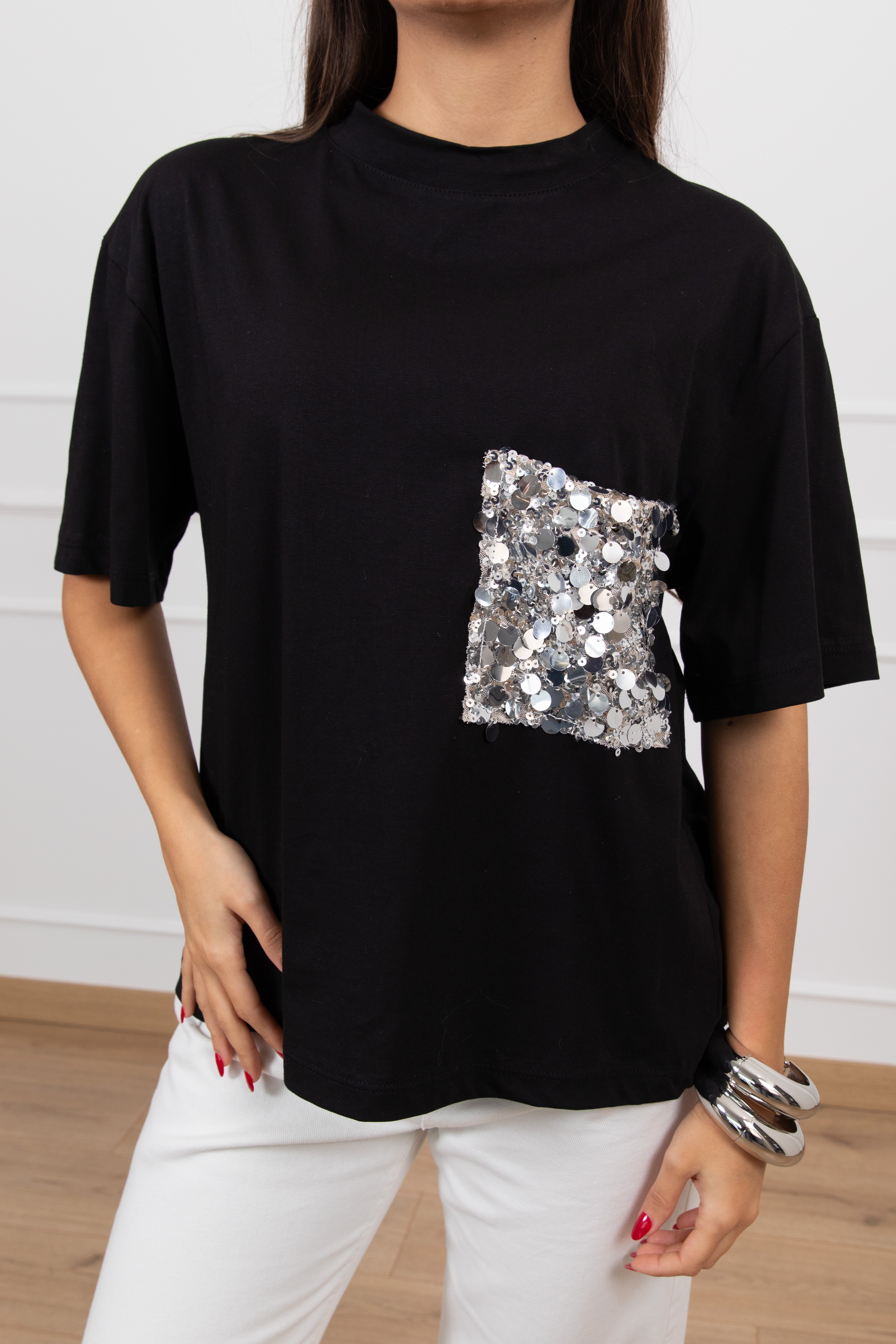 T-shirt con tasca paillettes Tensione IN