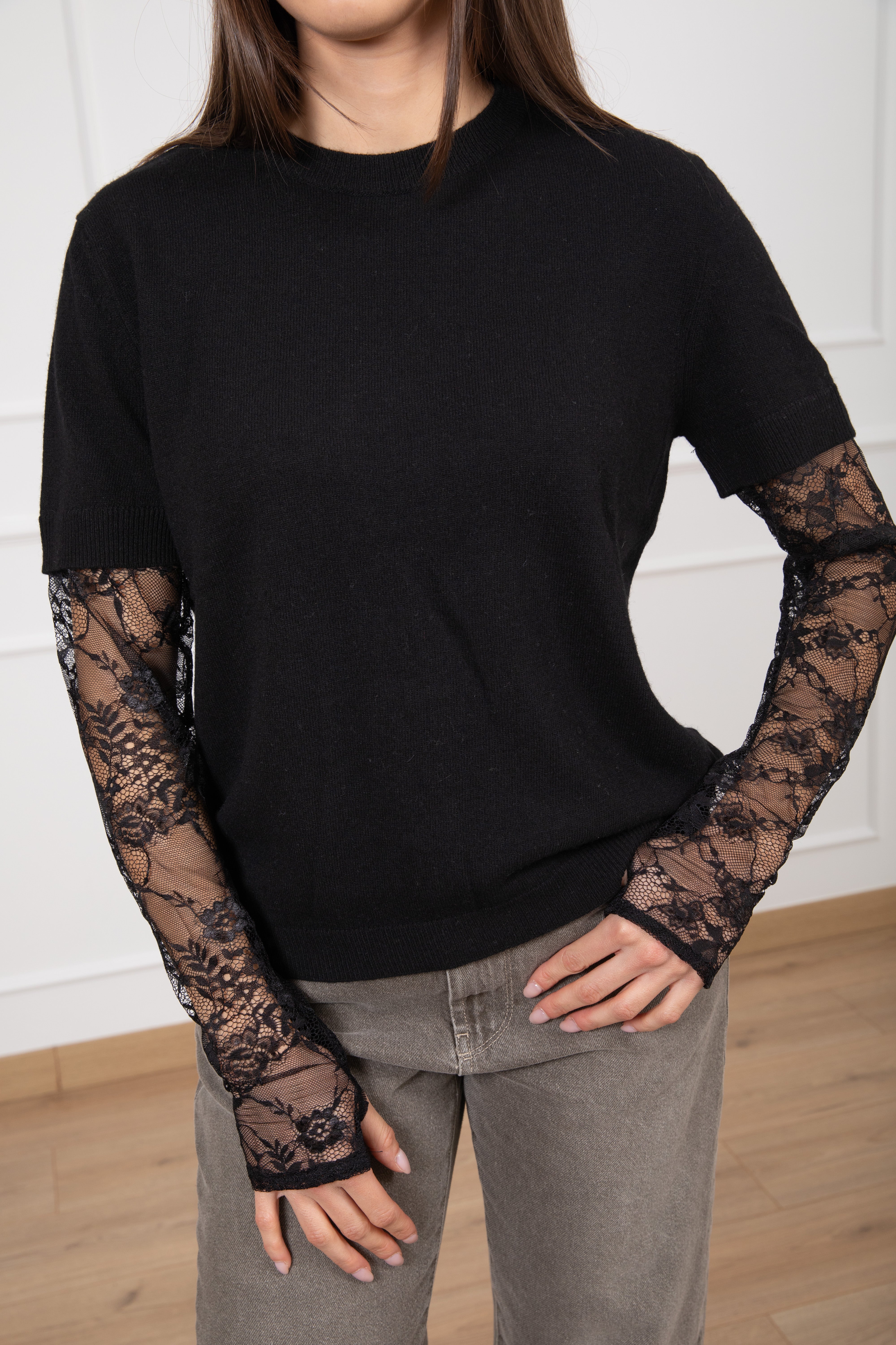 Maglia in lana con maniche pizzo ViCOLO