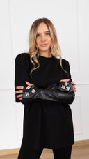 T-shirt oversize in punto milano con inserto manicotto eco-pelle e applicazione variante nero Tensione IN