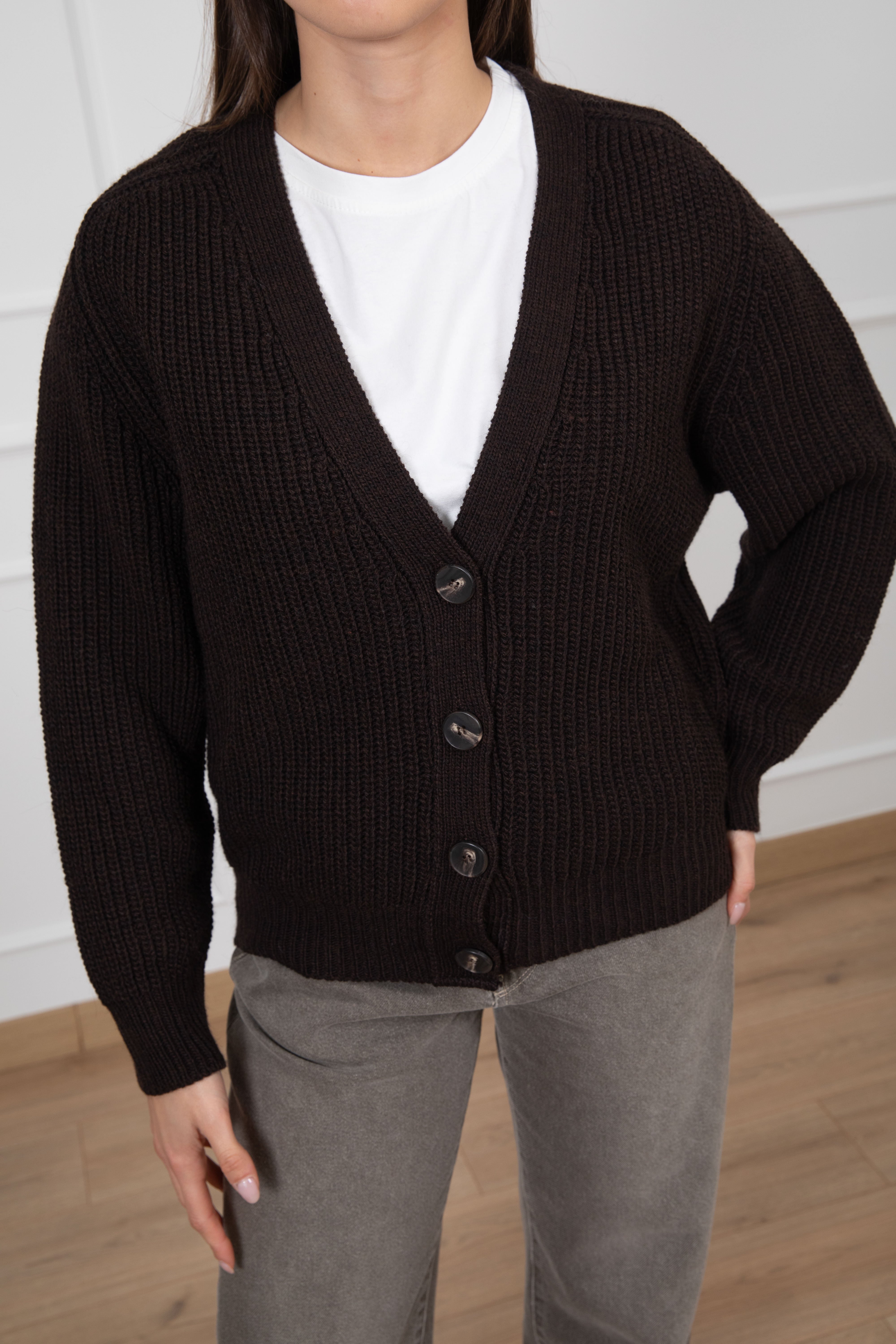 Cardigan in maglia con bottoni Tensione IN