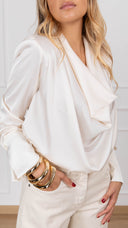 Blusa con scollo ad anello variante burro ViCOLO