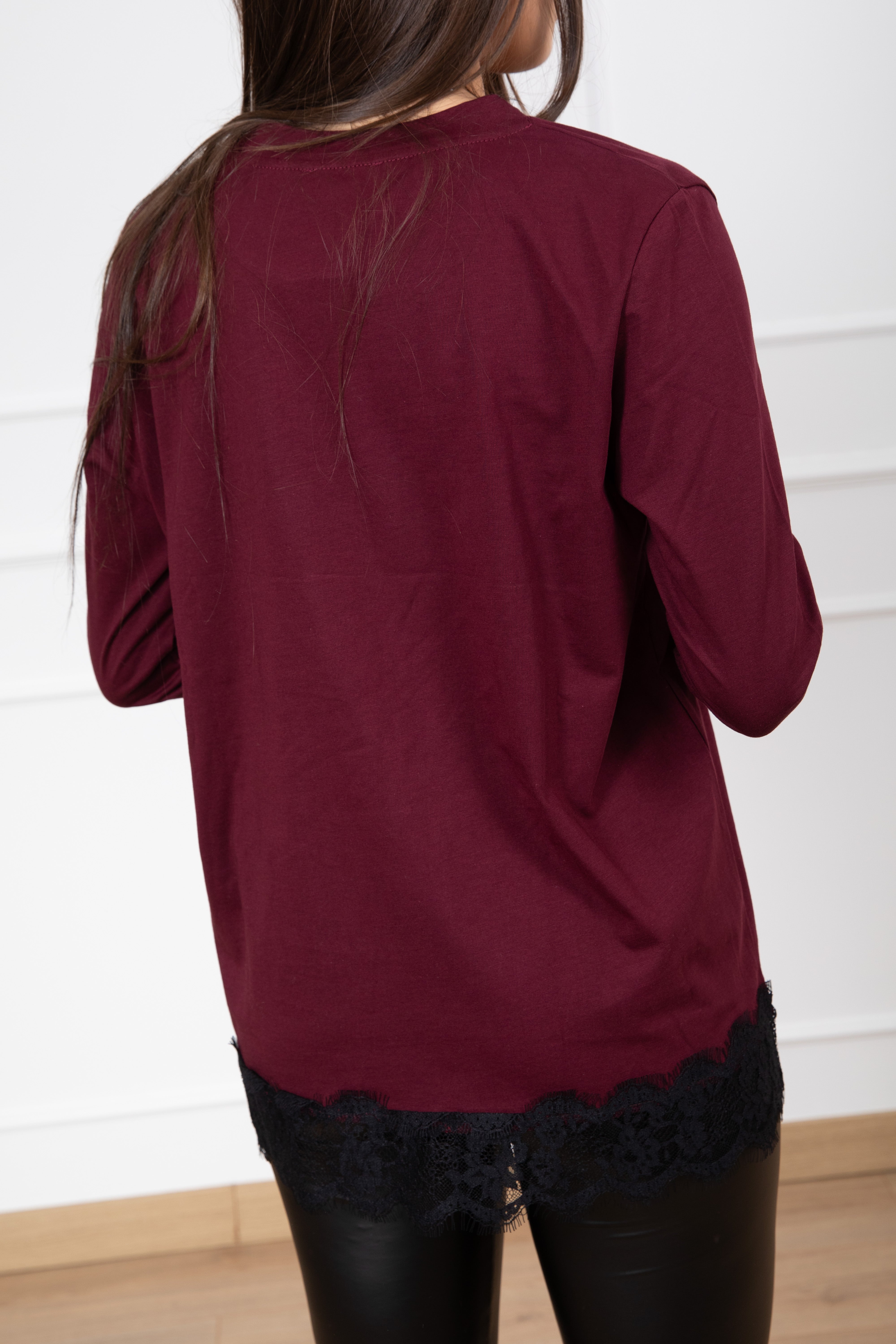 T-shirt manica lunga con fondo in pizzo Susy Mix