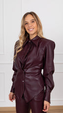 Camicia eco-pelle sfiancata variante bordeaux Tensione IN