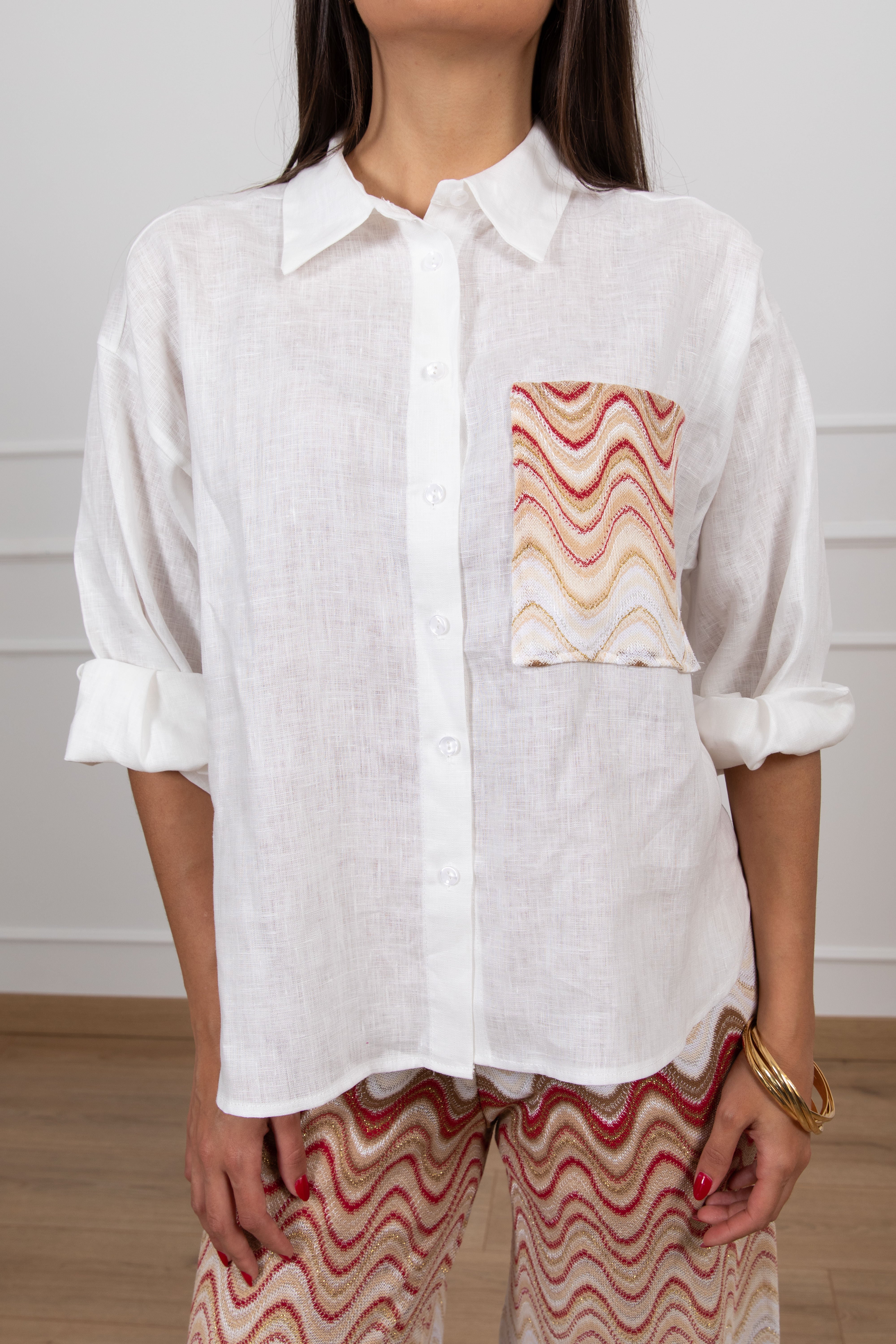 Camicia in lino con tasca fantasia zig-zag filo lurex Tensione IN