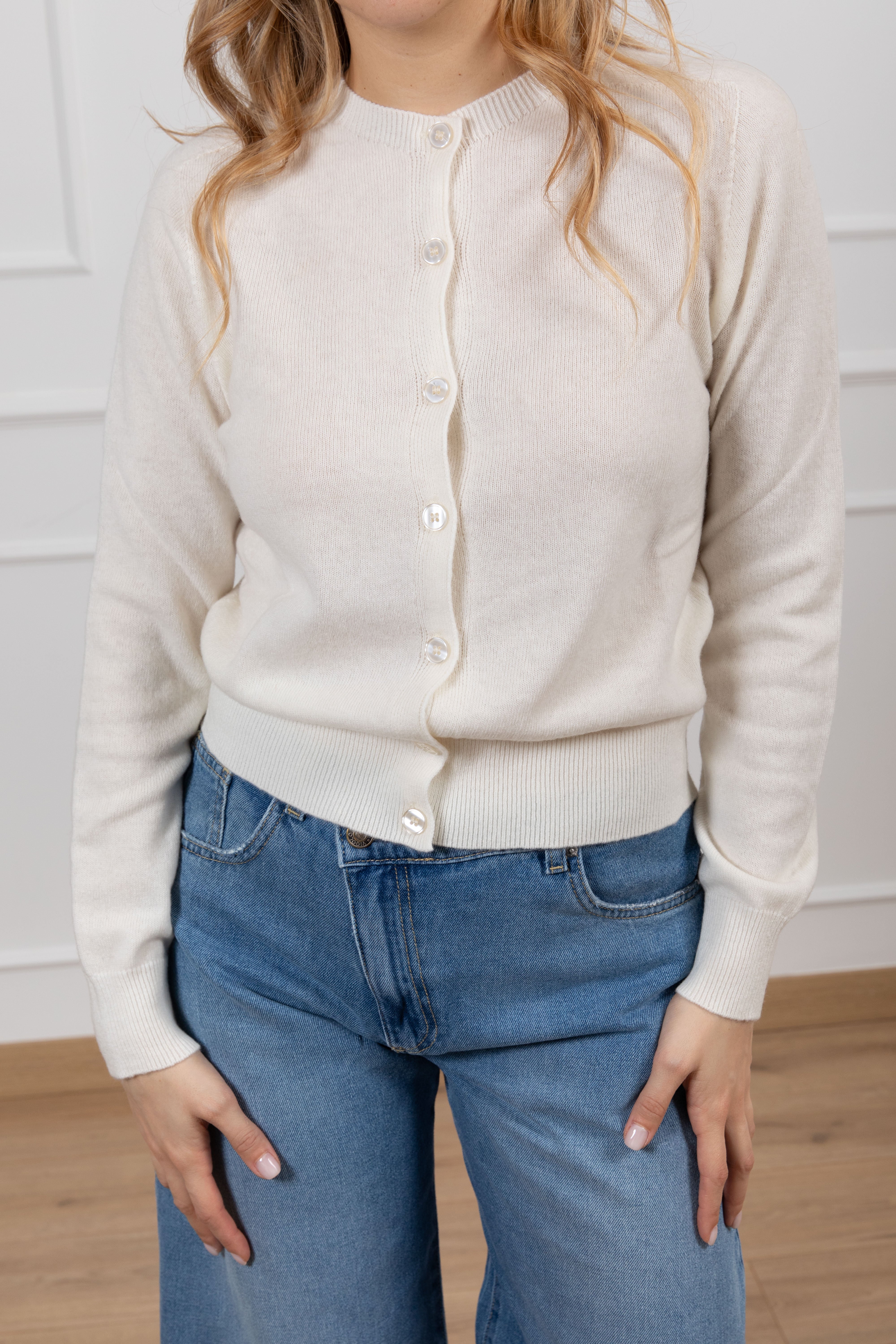 Cardigan girocollo 100% lana Tensione IN