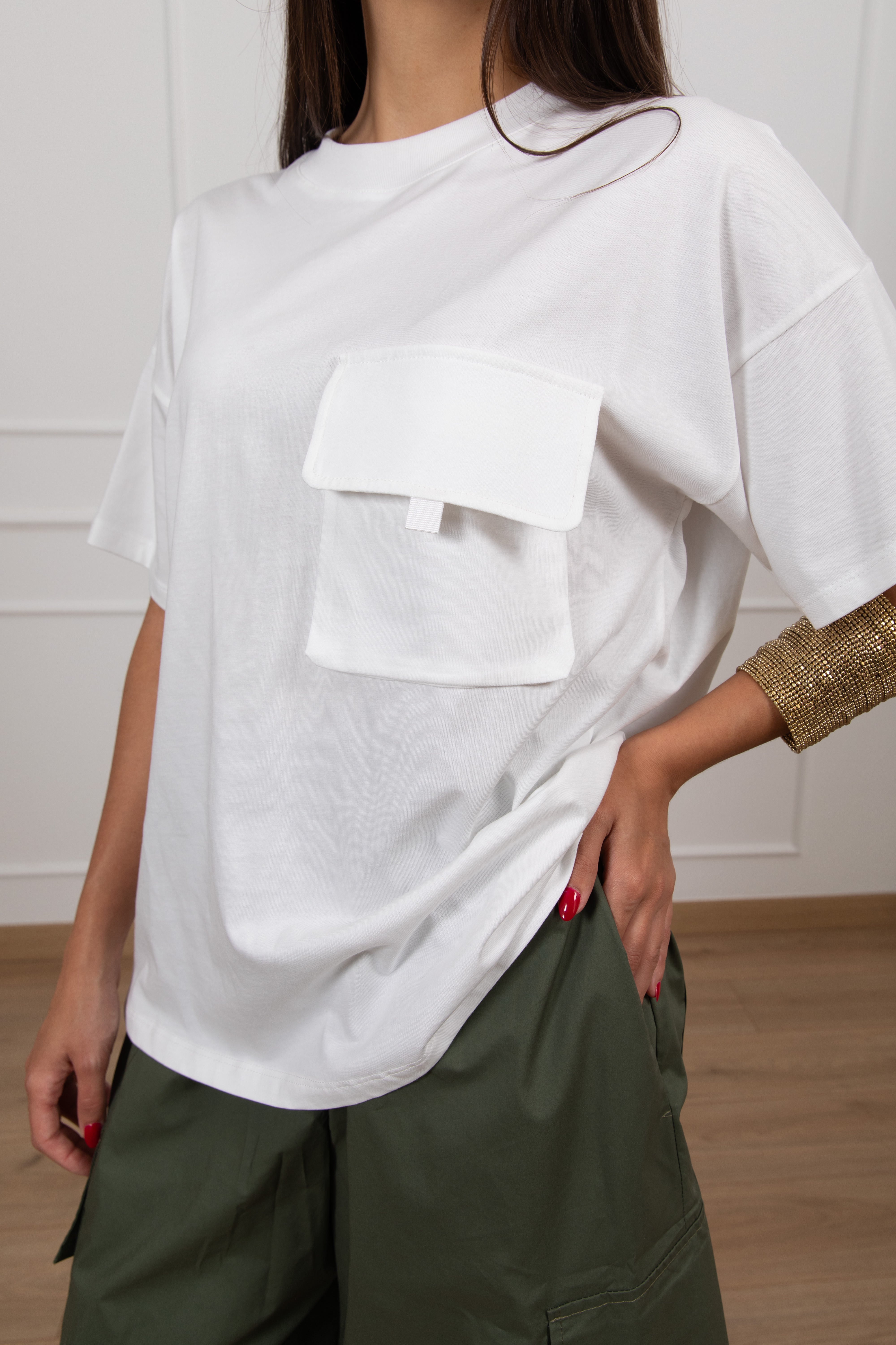 T-shirt con tasca ViCOLO