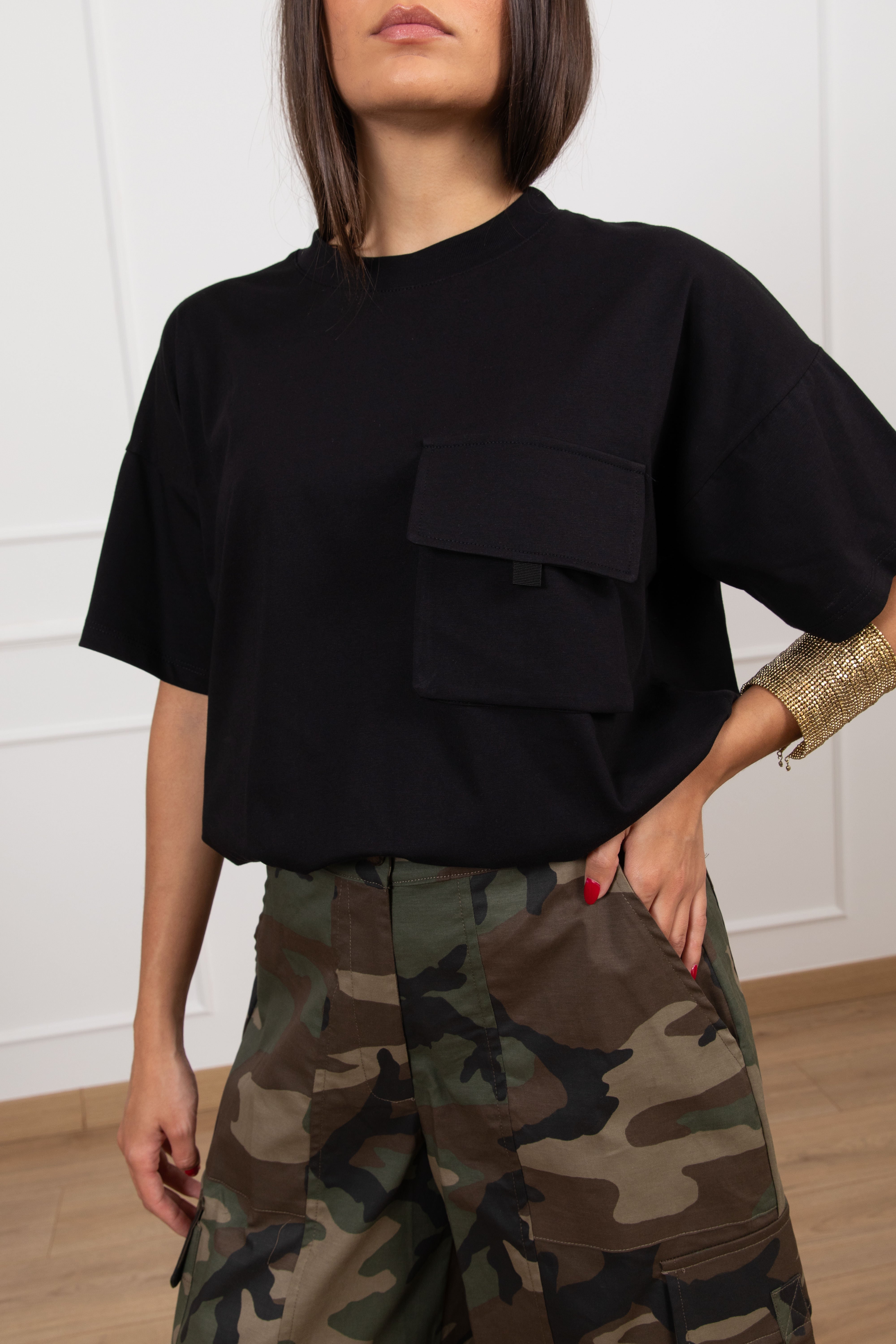 T-shirt con tasca ViCOLO