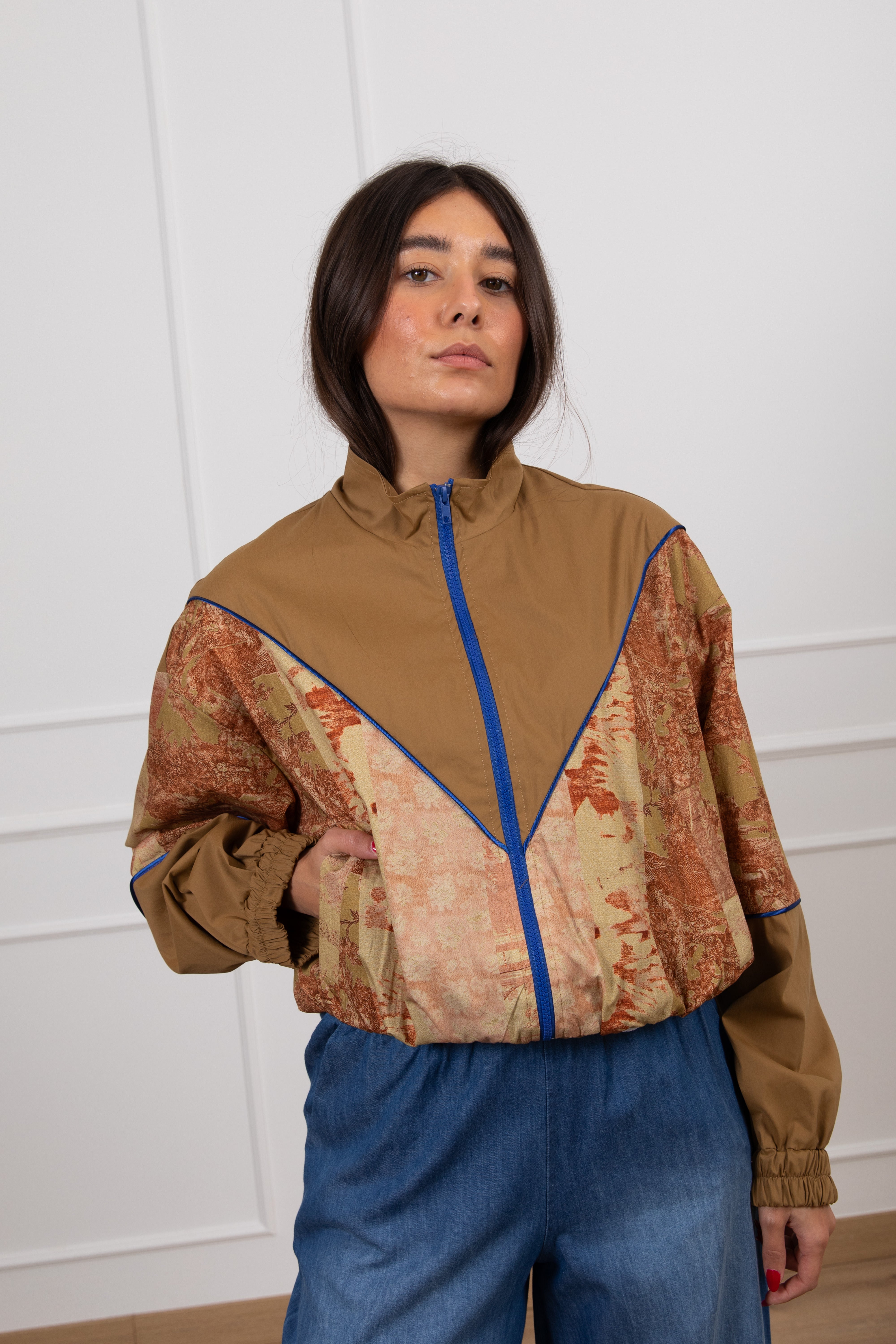 Bomber Africa ViCOLO