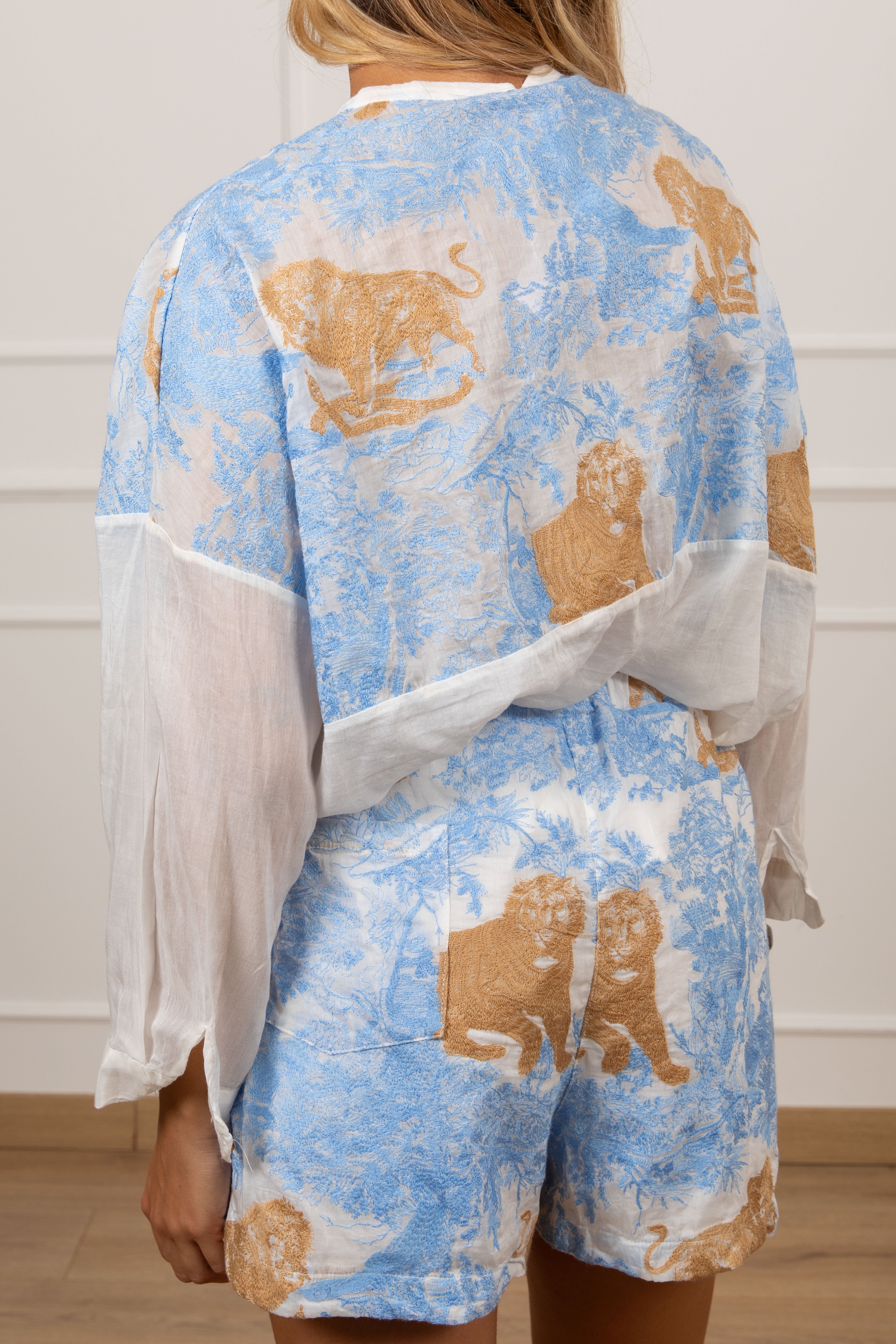 Camicia ricamo tela de jouy Tensione IN