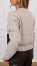 Cardigan con tasche e bottoni in eco-pelle intrecciata variante beige Motel