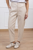 Pantalone carrot-fit in eco-pelle ViCOLO