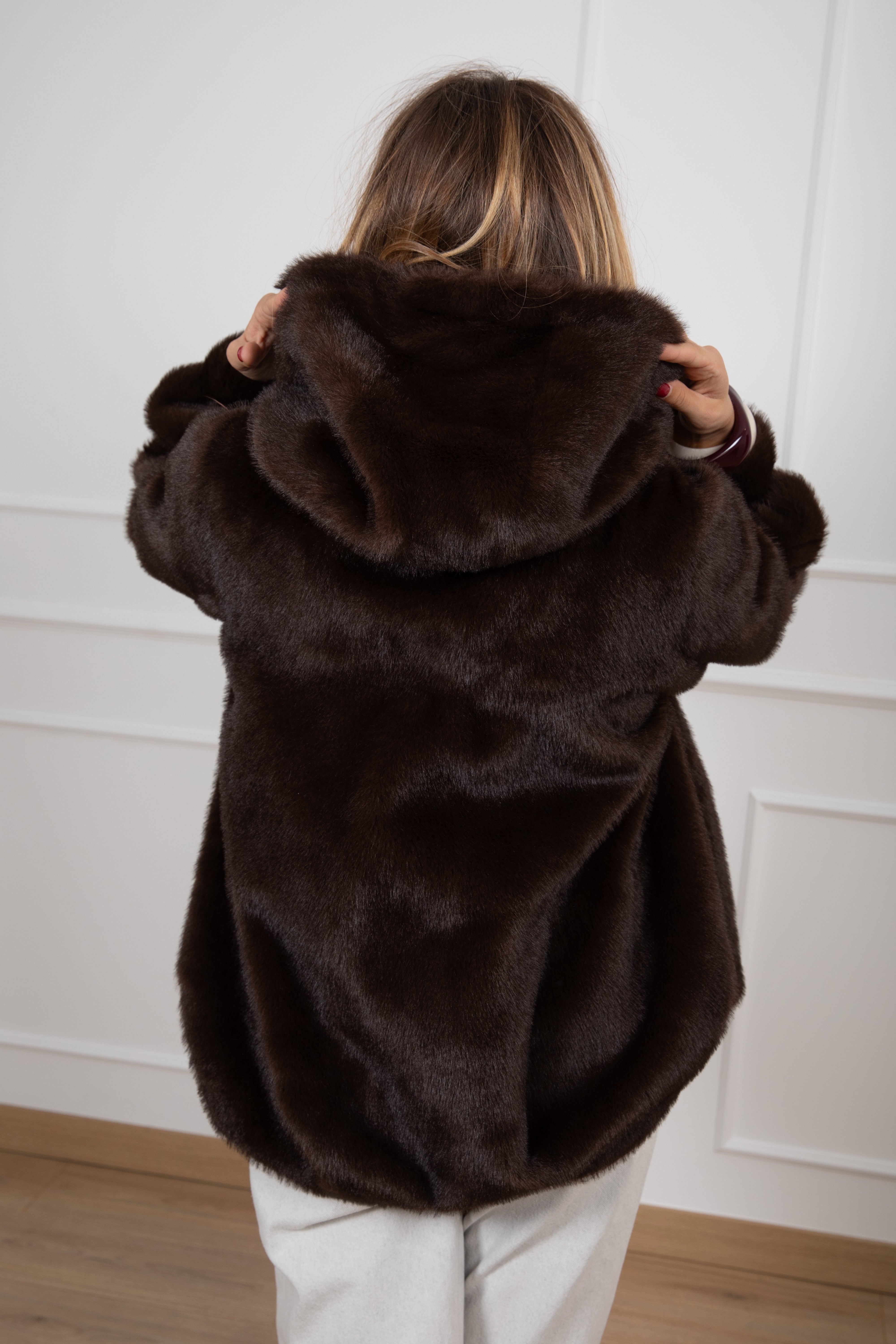 Eco-visone bomber con cappuccio Susy Mix