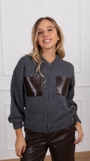 Bomber in maglia con tasche in eco-pelle intrecciata variante grigio Haveone