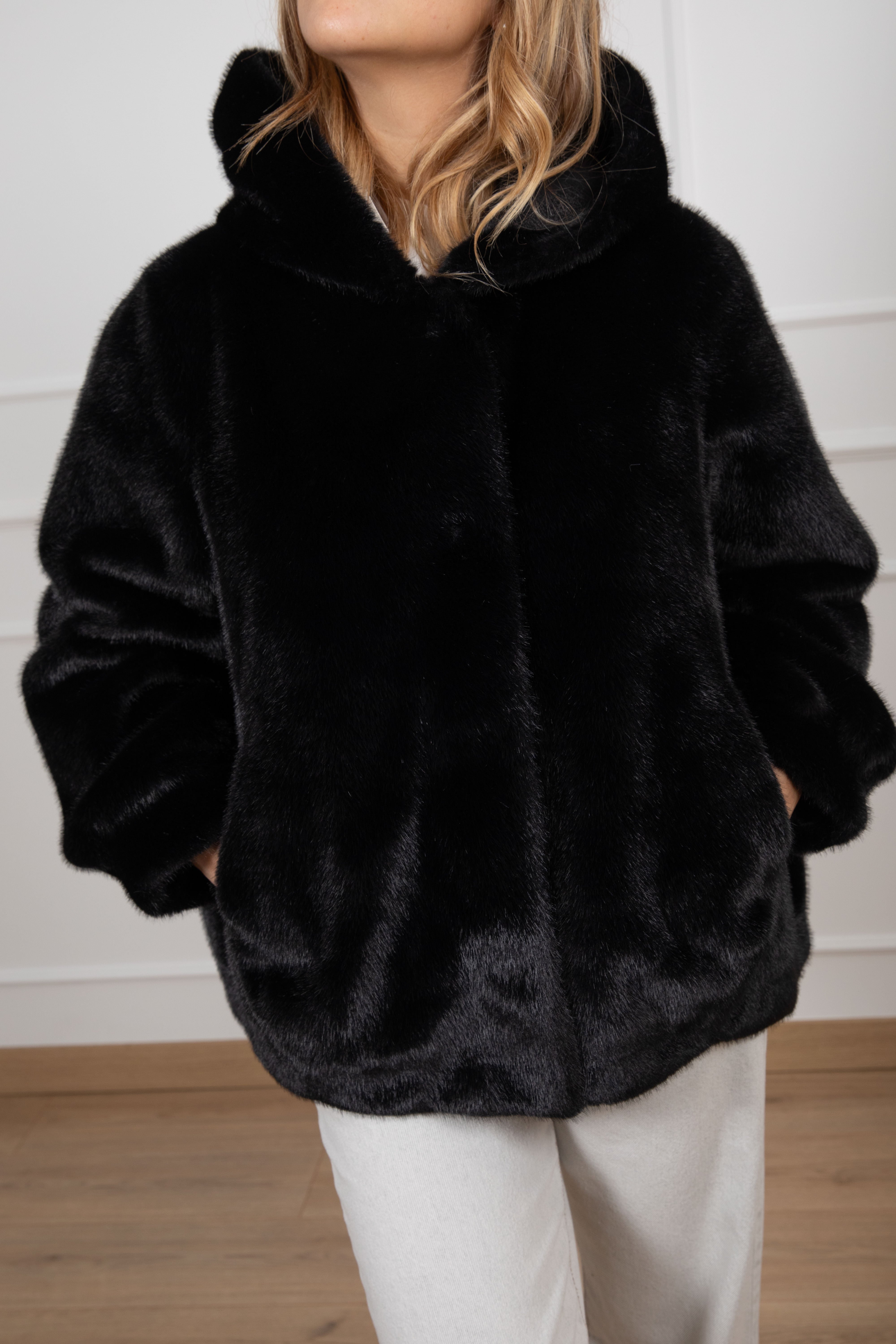 Eco-visone bomber con cappuccio Susy Mix