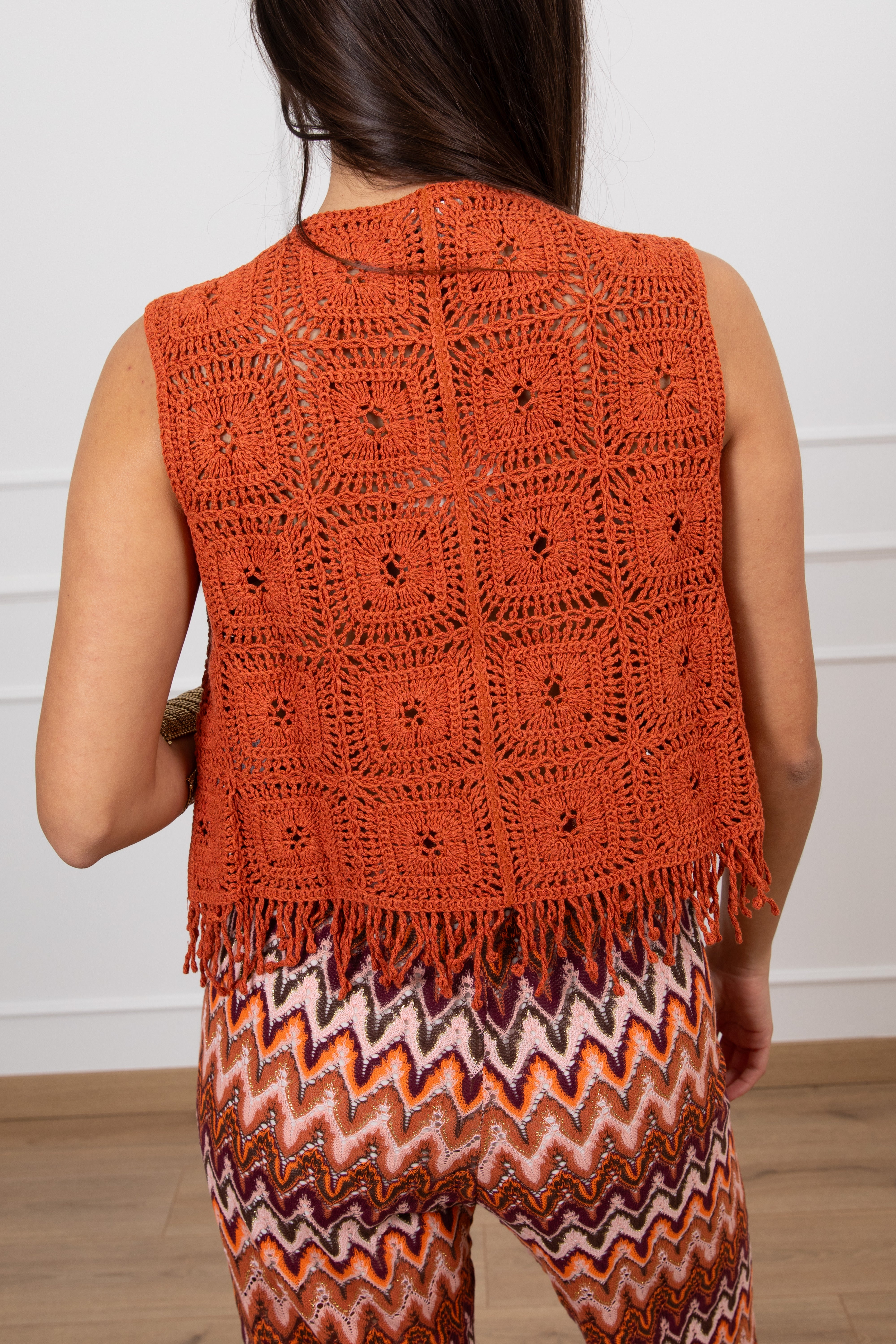 Gilet crochet con frange ViCOLO