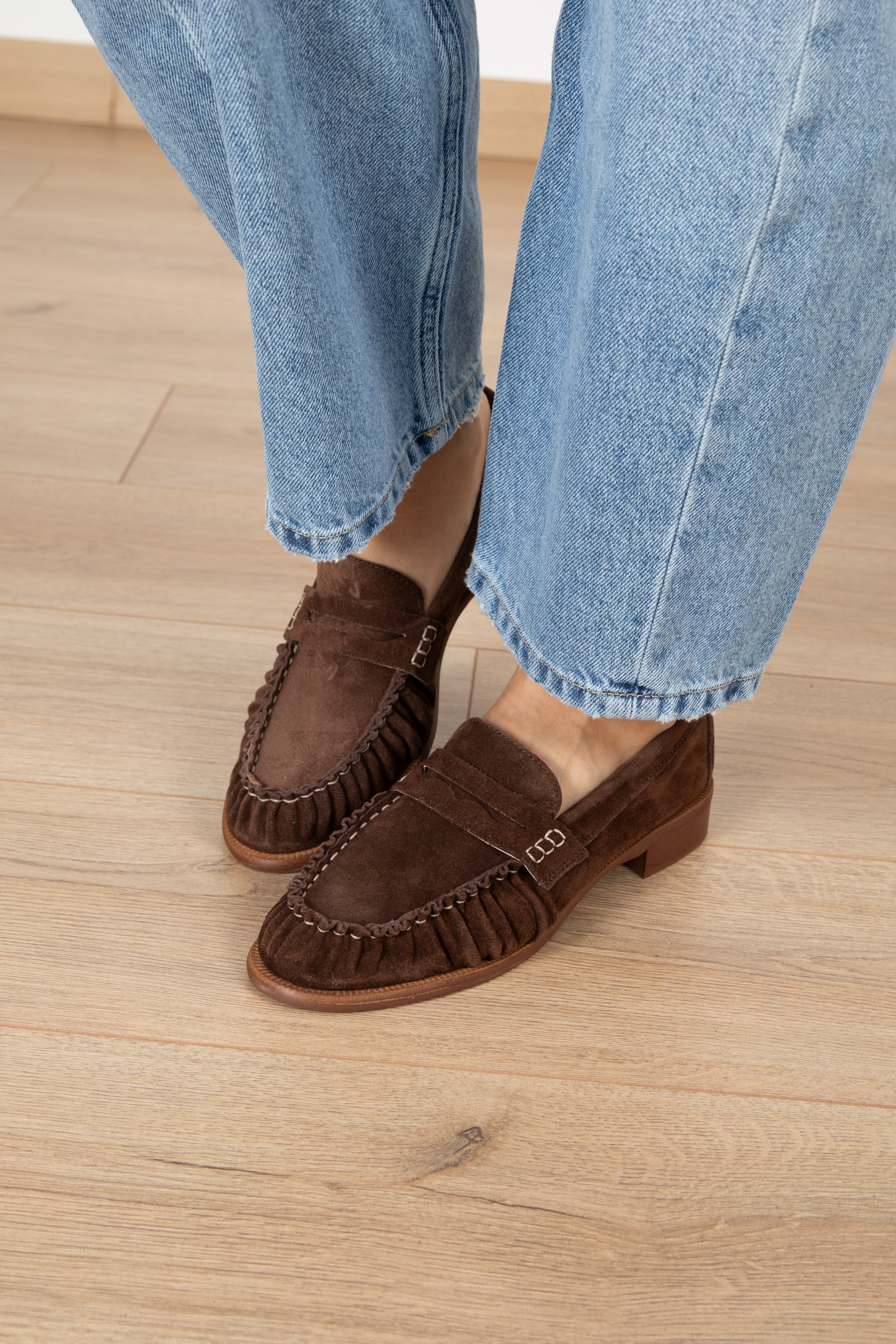 Mocassino Andrea in camoscio con arricciatura Attika