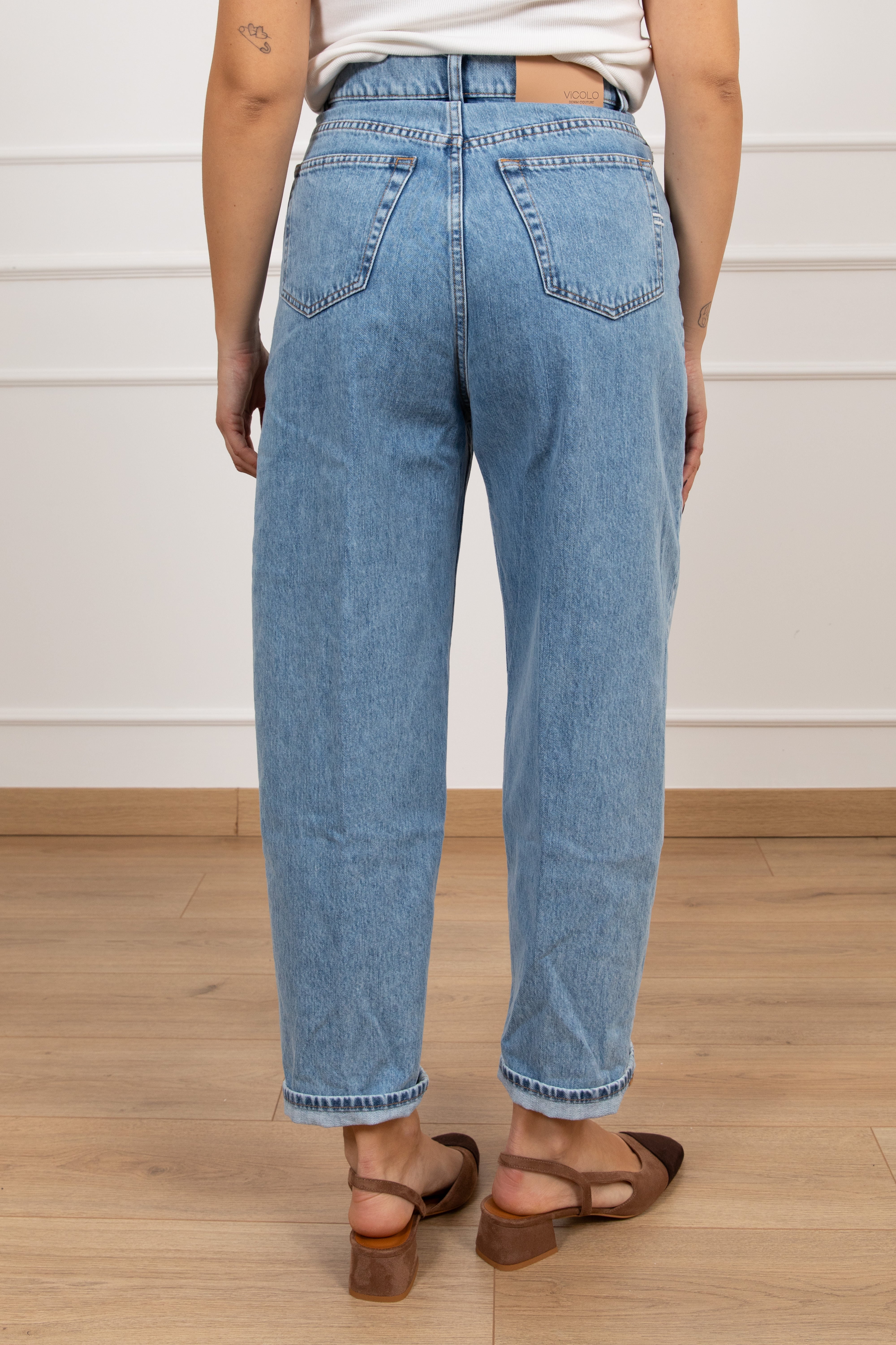 Jeans Laila relaxed-fit lavaggio chiaro ViCOLO