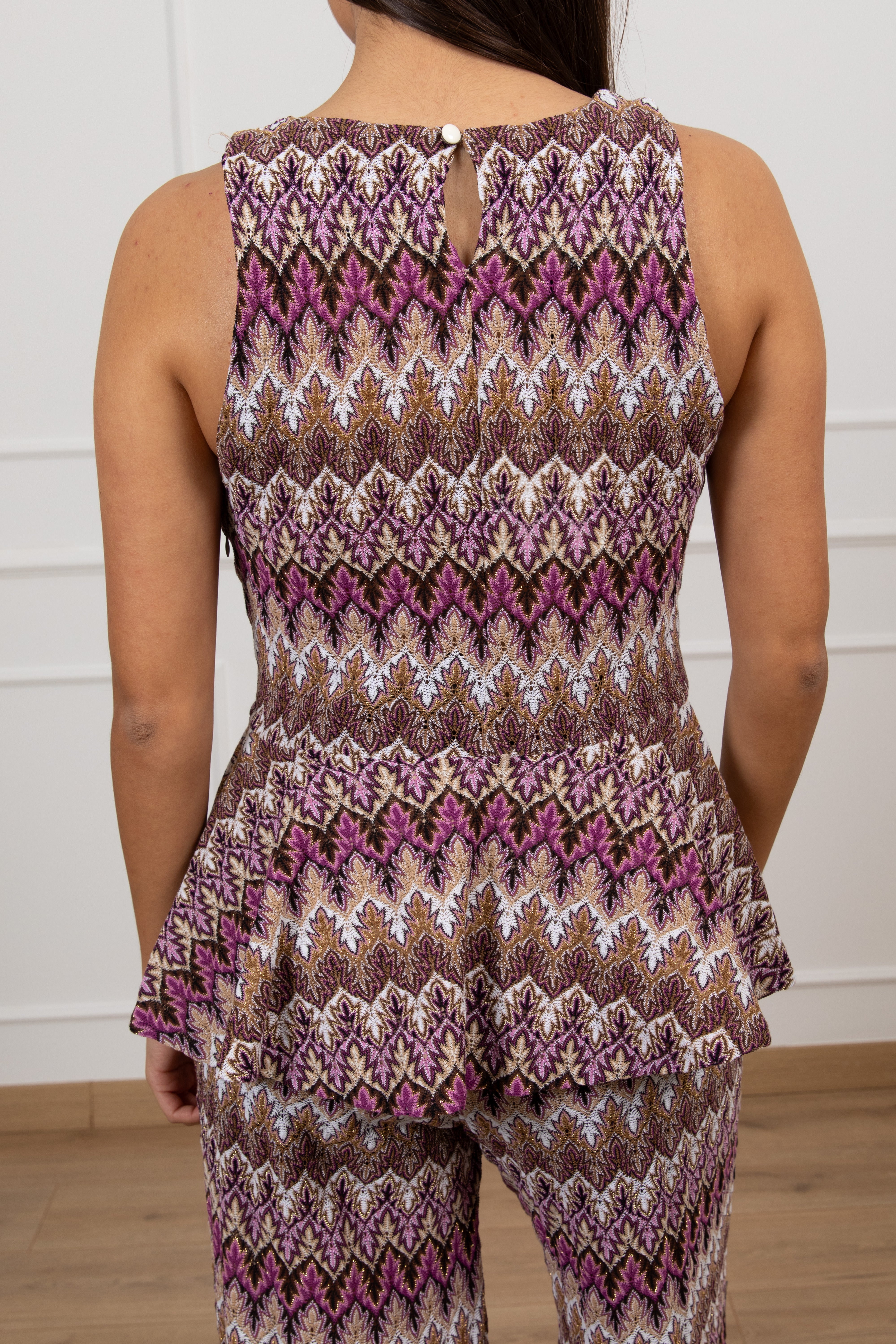 Canotta fantasia zig-zag viola filo lurex con balza Tensione In