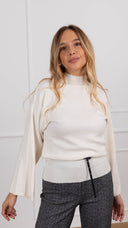 Maglia mezzo-collo con manica svasata e cintura variante panna Haveone
