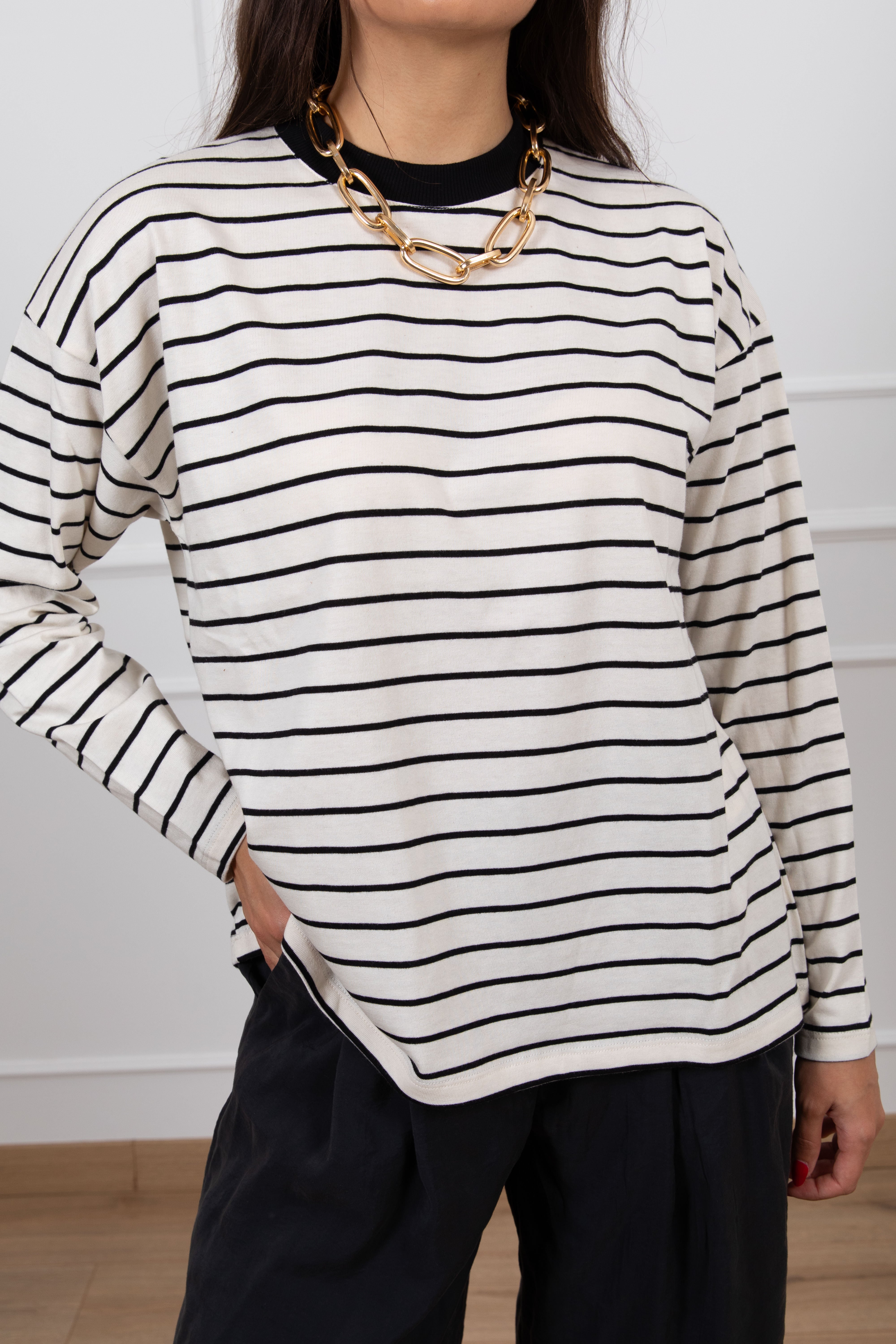 T-shirt over-size manica lunga a righe ViCOLO