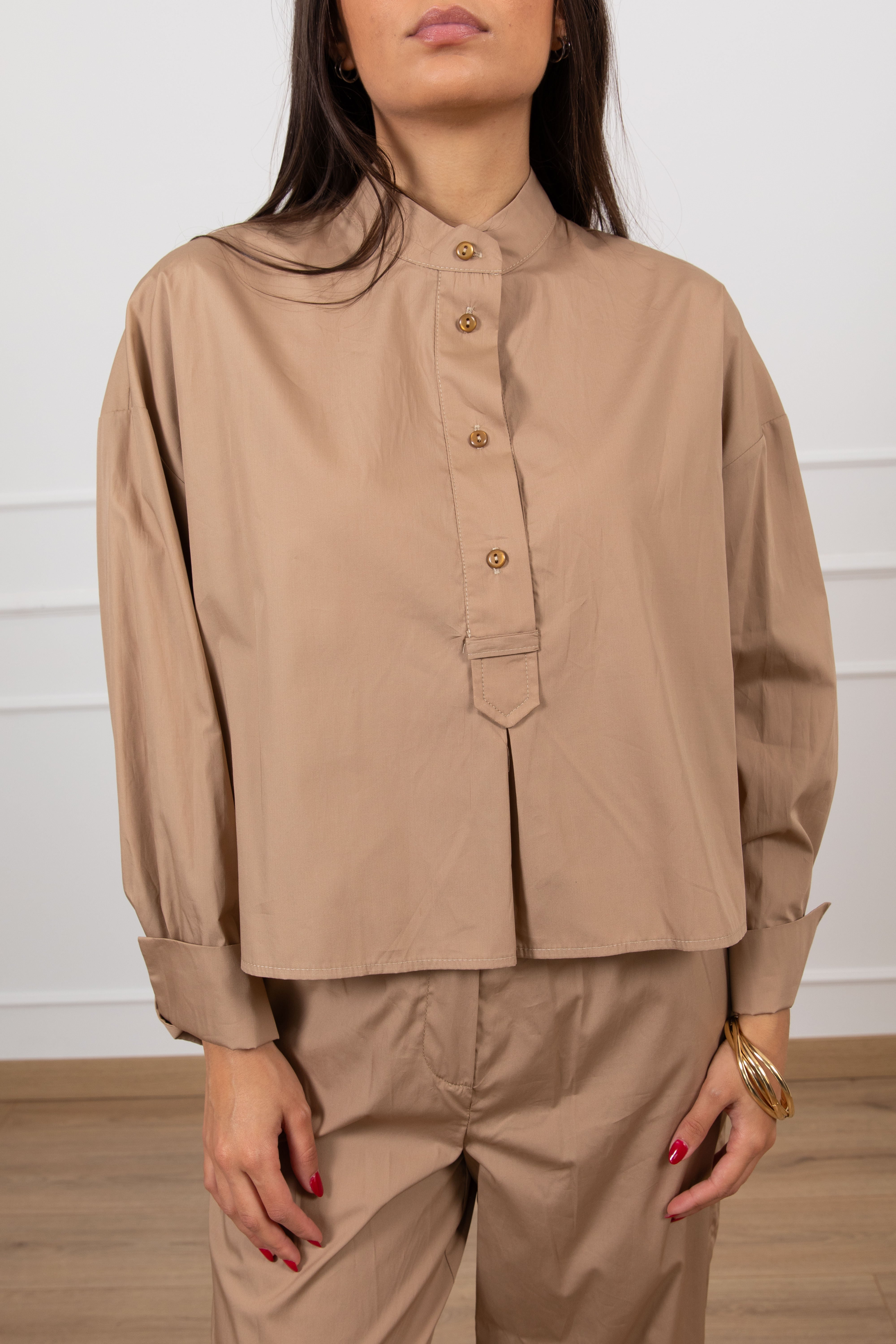 Camicia in cotone con collo alla coreana Tensione IN
