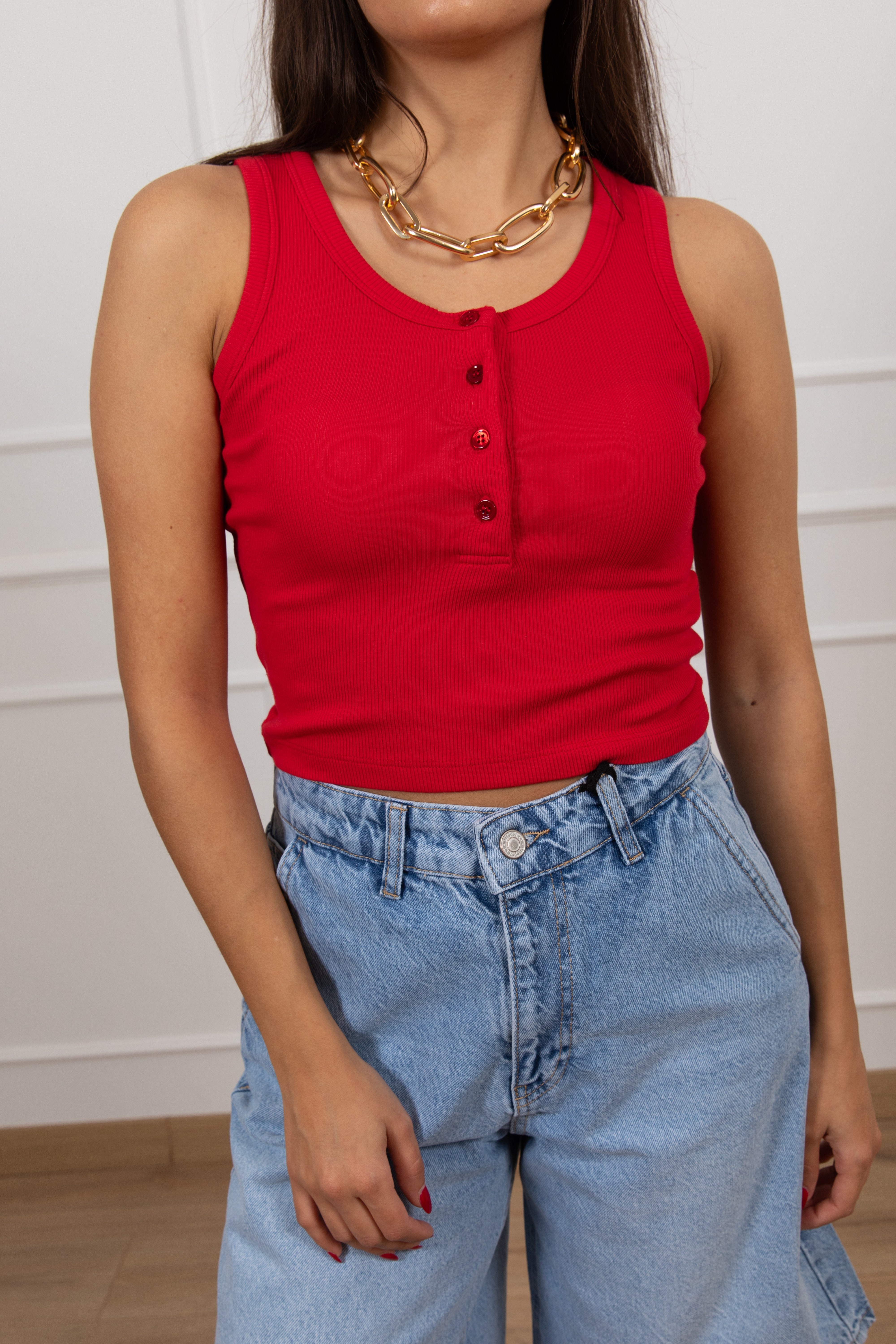 Canotta cropped a costine con bottoncini Vicolo