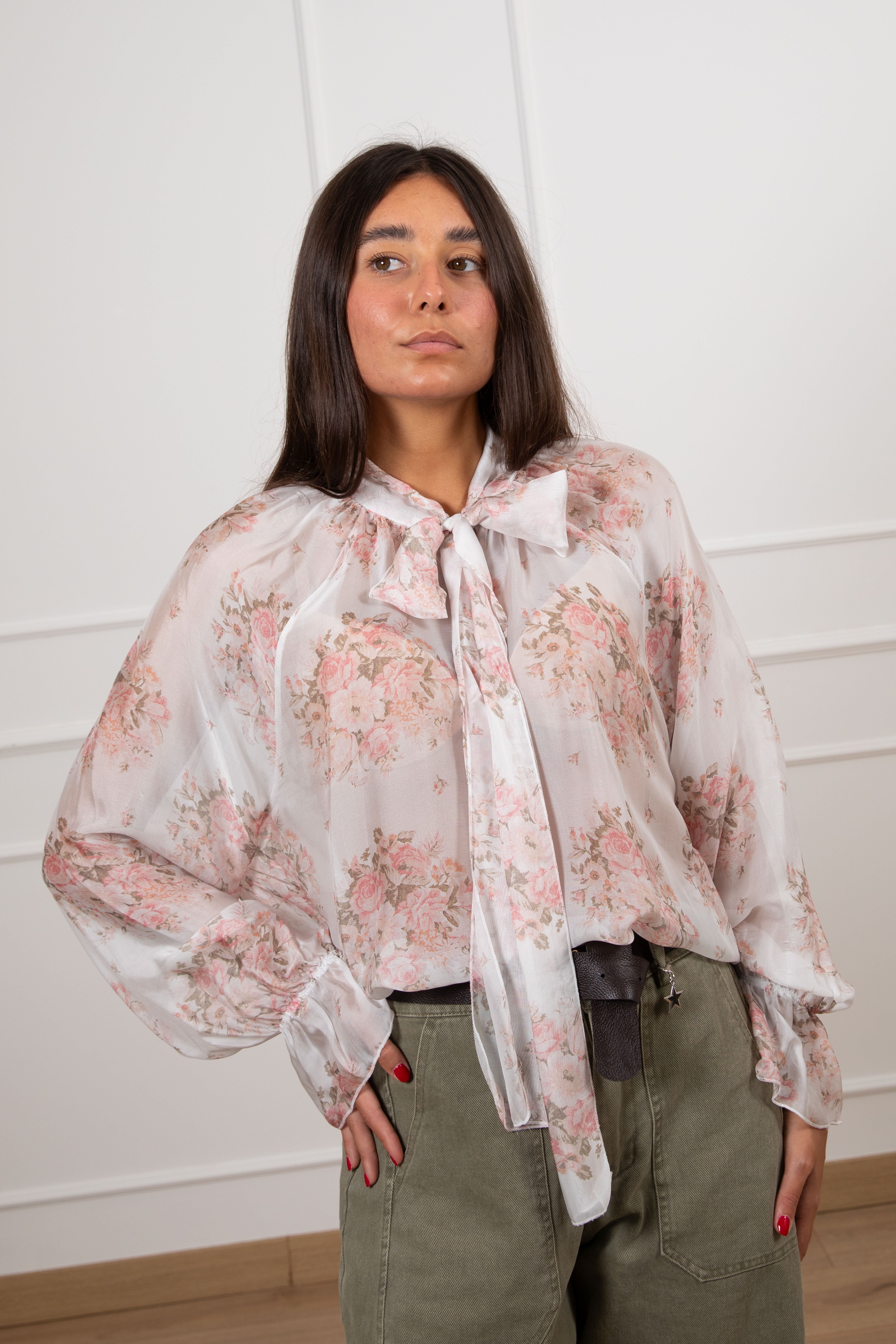 Camicia fantasia flowers con fiocco ViCOLO