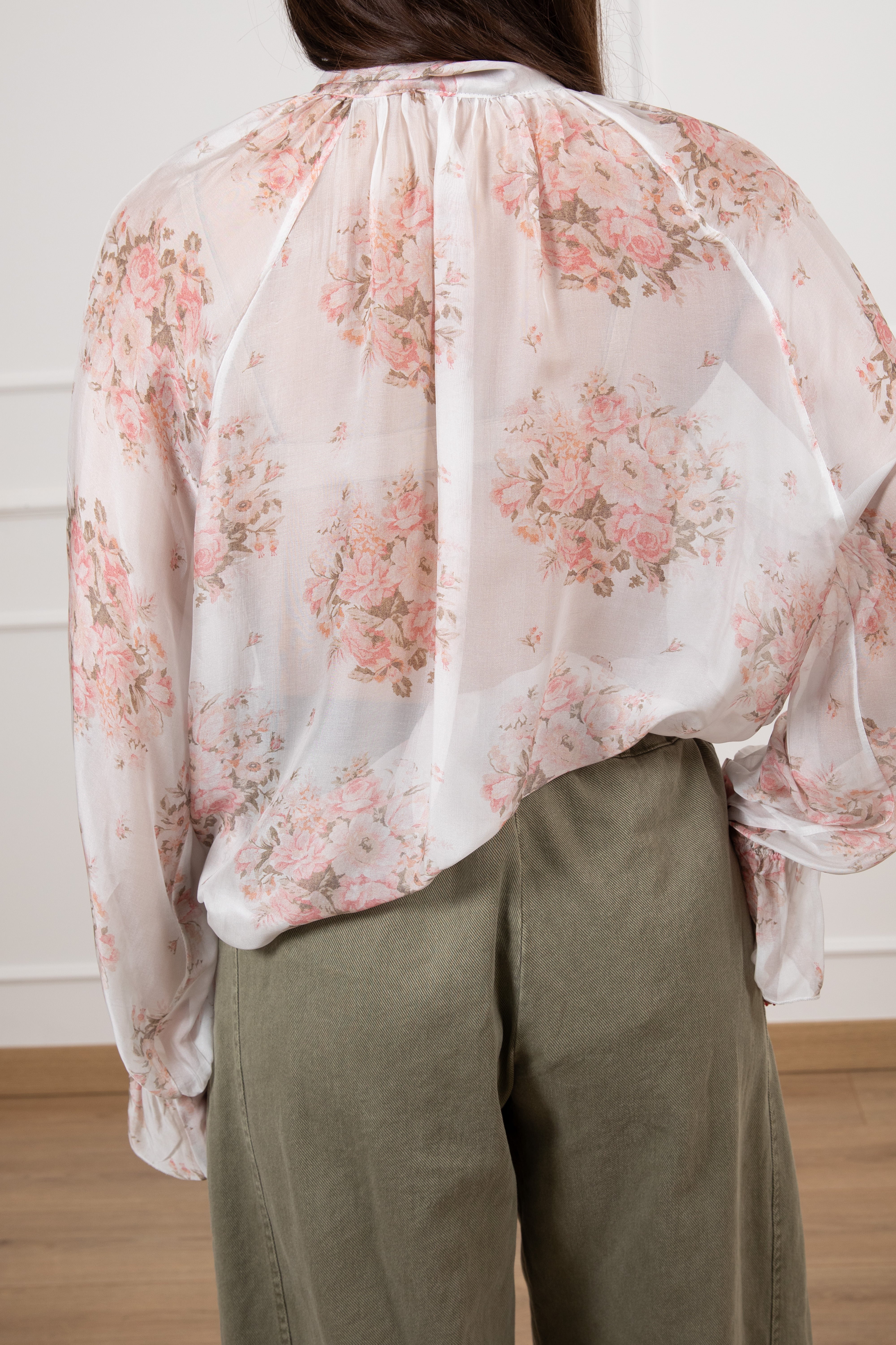Camicia fantasia flowers con fiocco ViCOLO