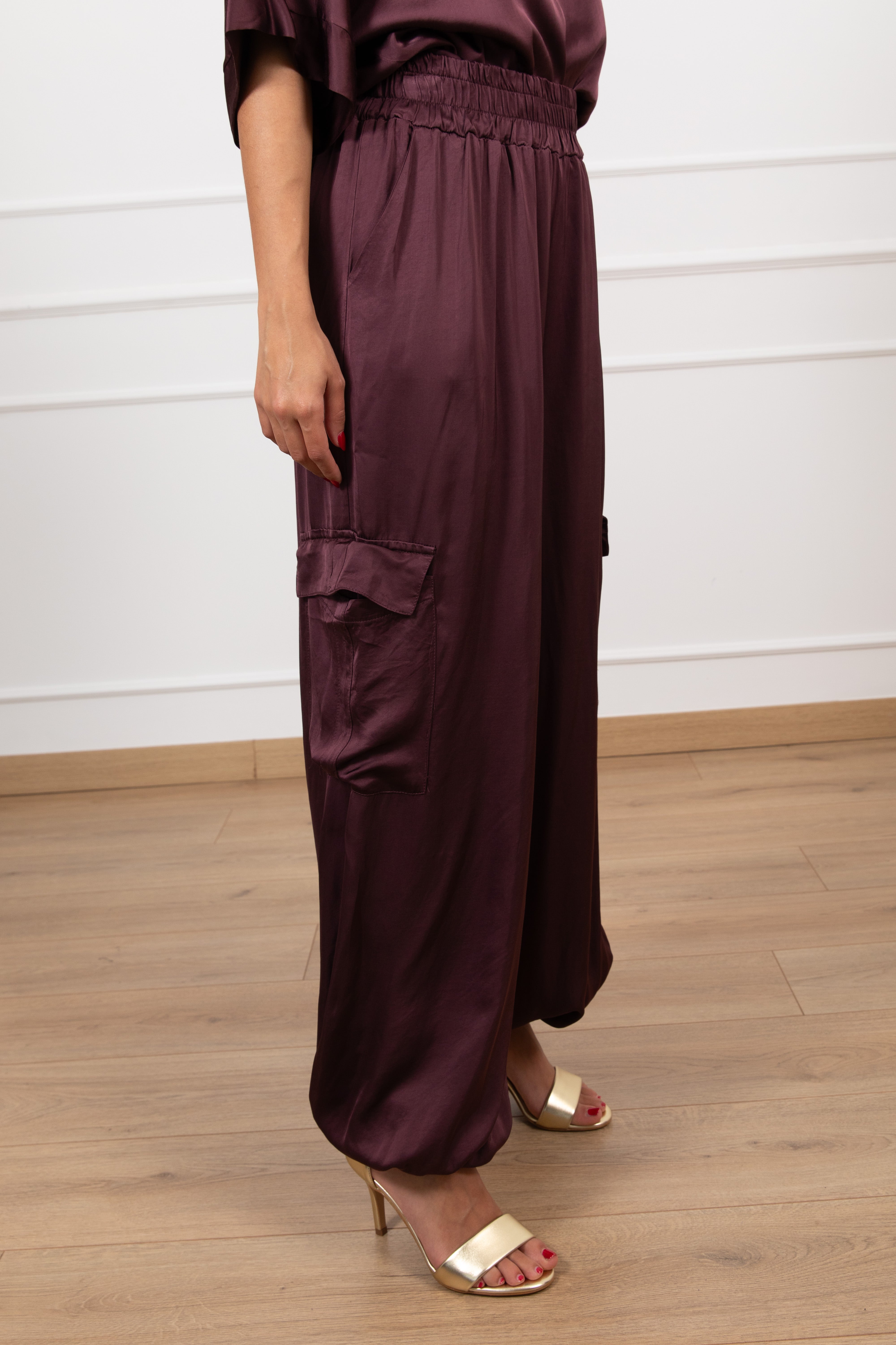 Pantalone cargo in viscosa con elastico Motel