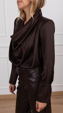 Blusa con scollo ad anello variante fondente ViCOLO