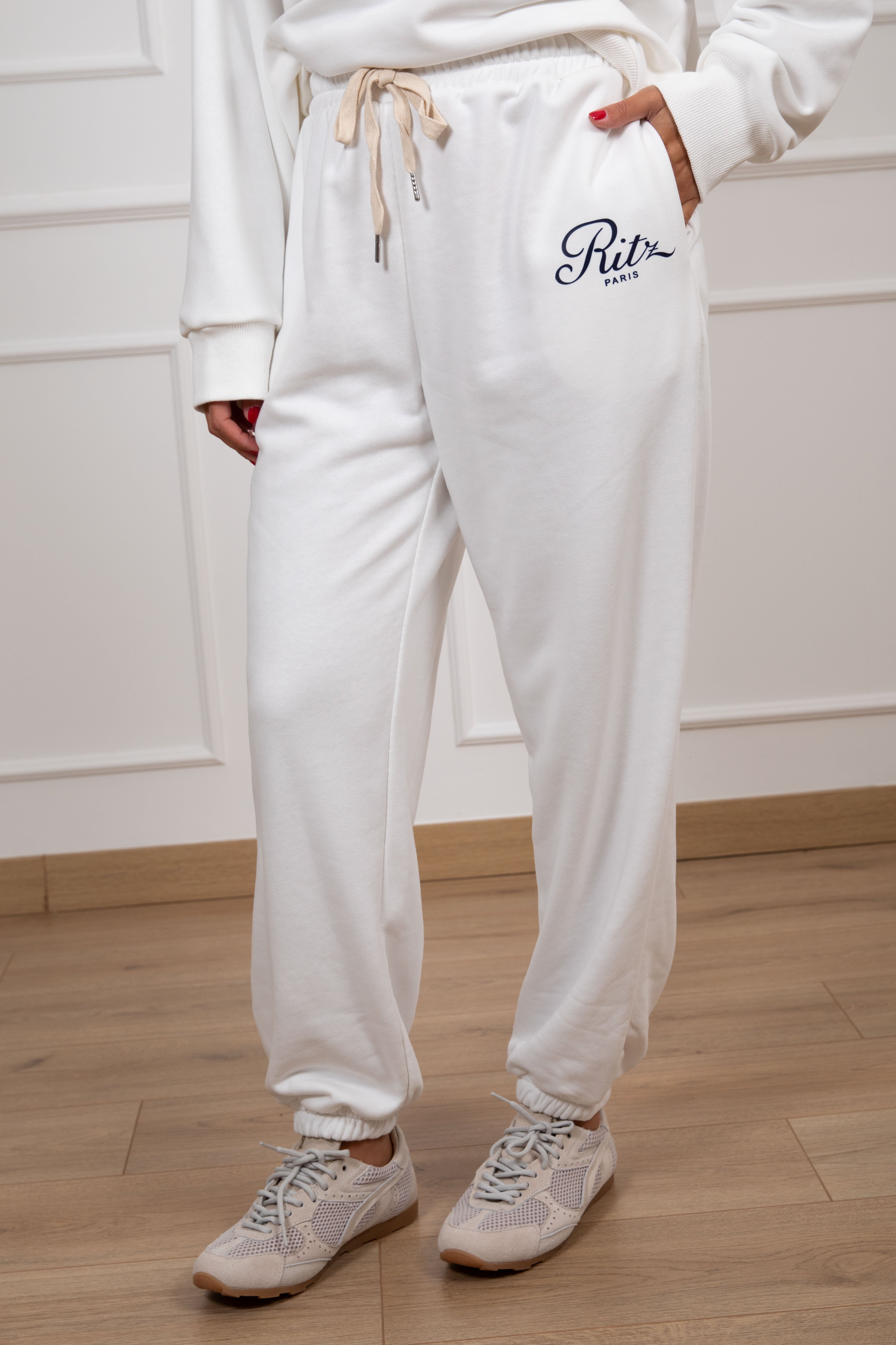 Jogger "Paris" con elastico sul fondo Tensione IN