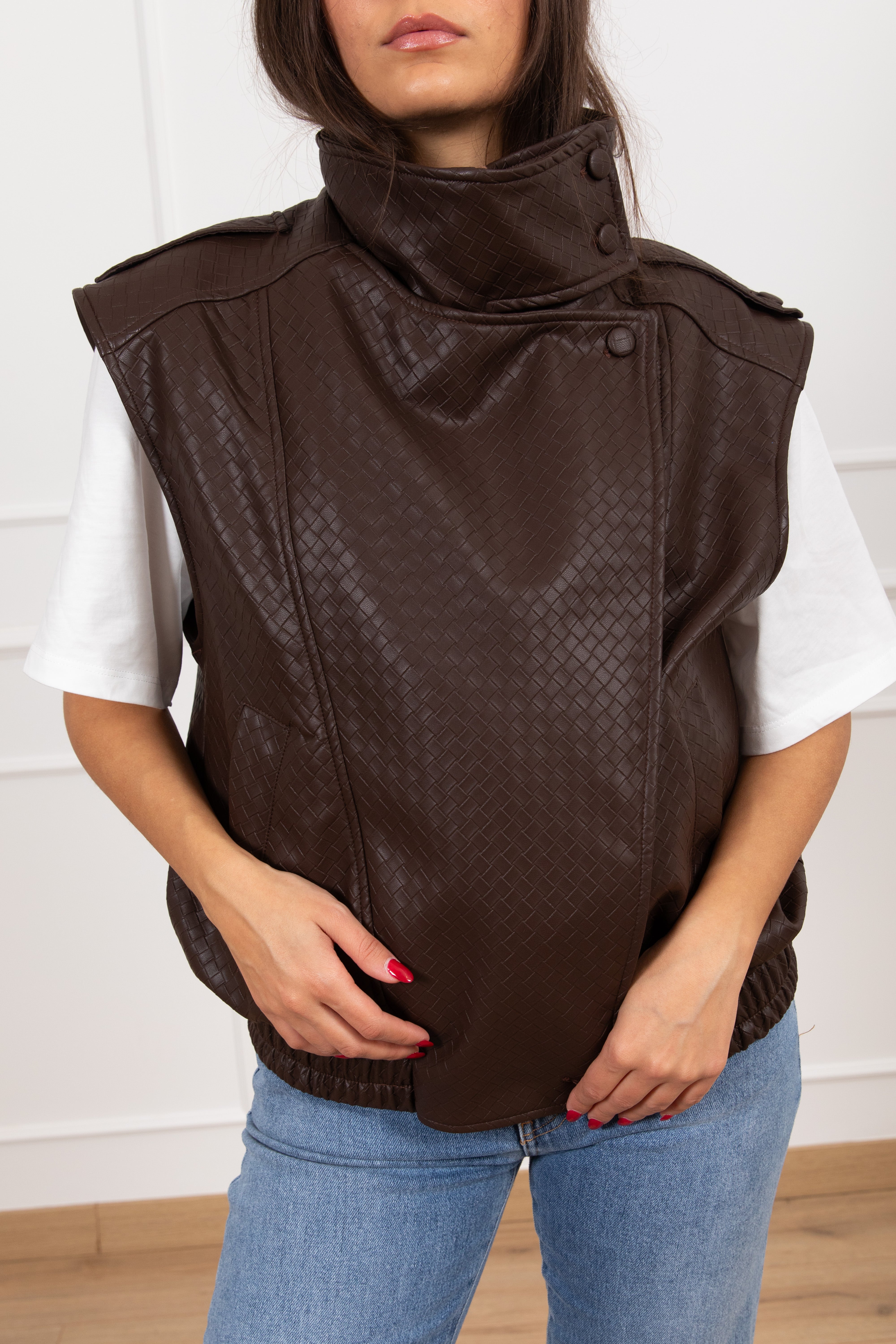 Gilet in eco-pelle intrecciata Tensione IN