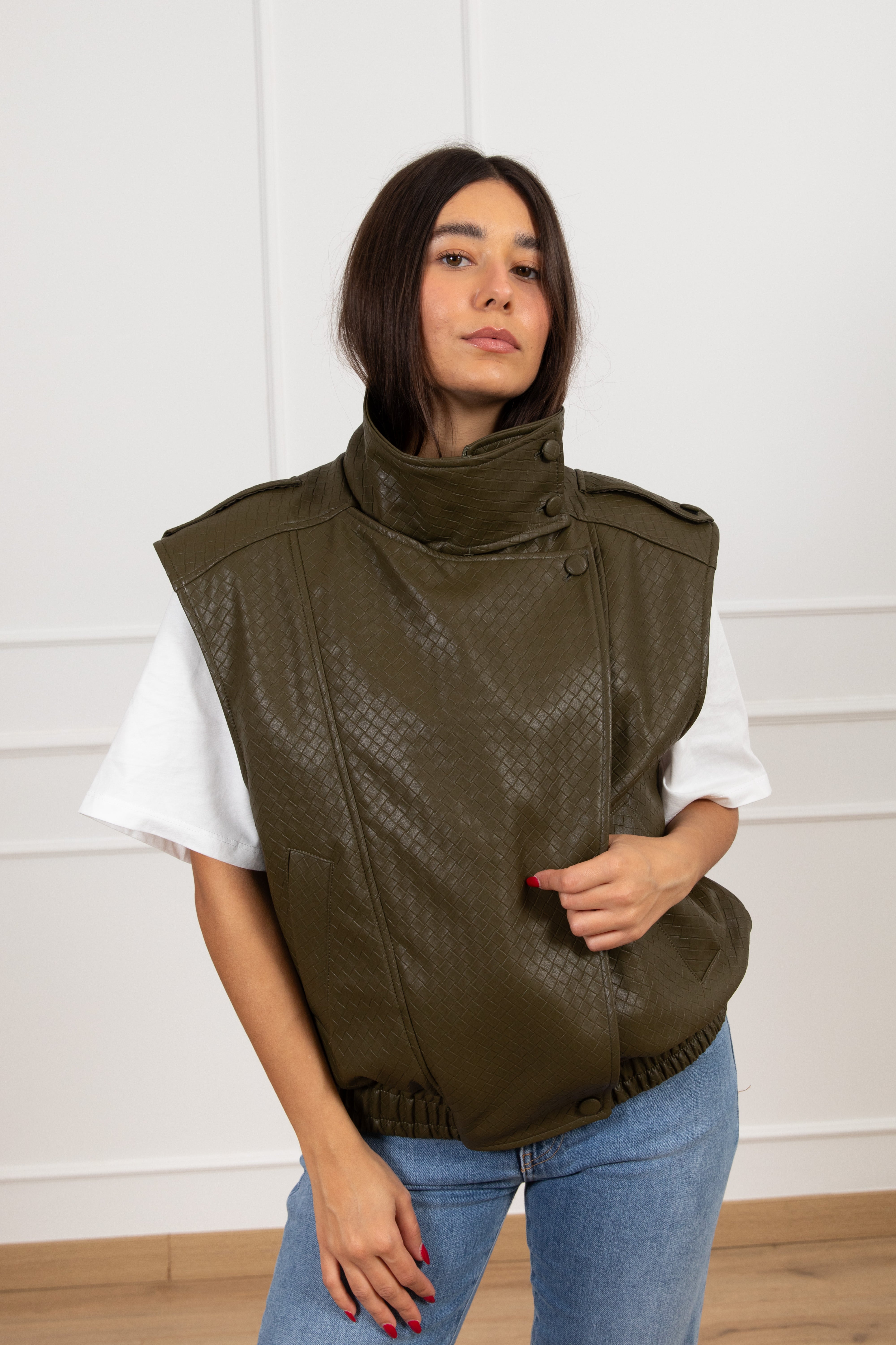 Gilet in eco-pelle intrecciata Tensione IN