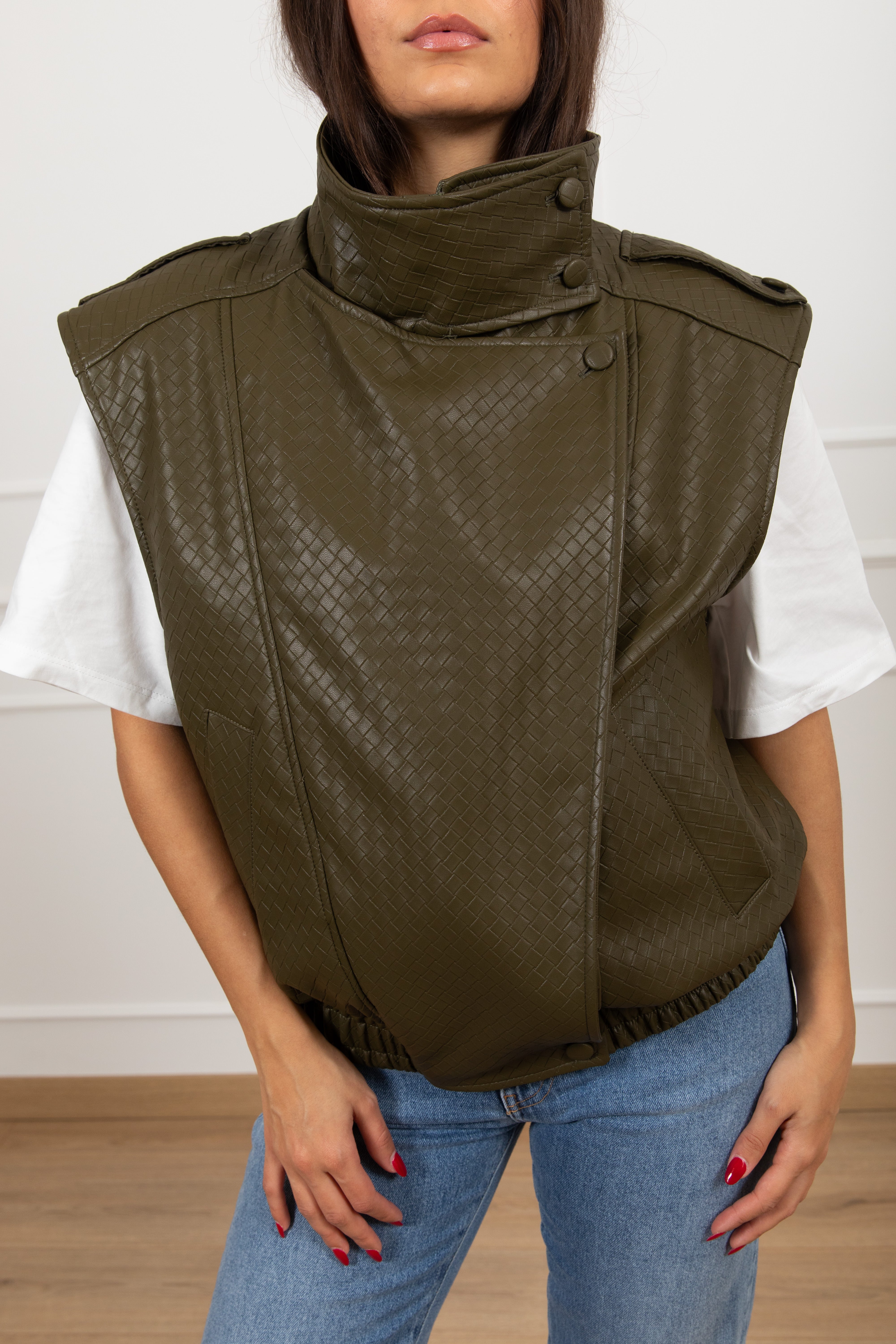 Gilet in eco-pelle intrecciata Tensione IN