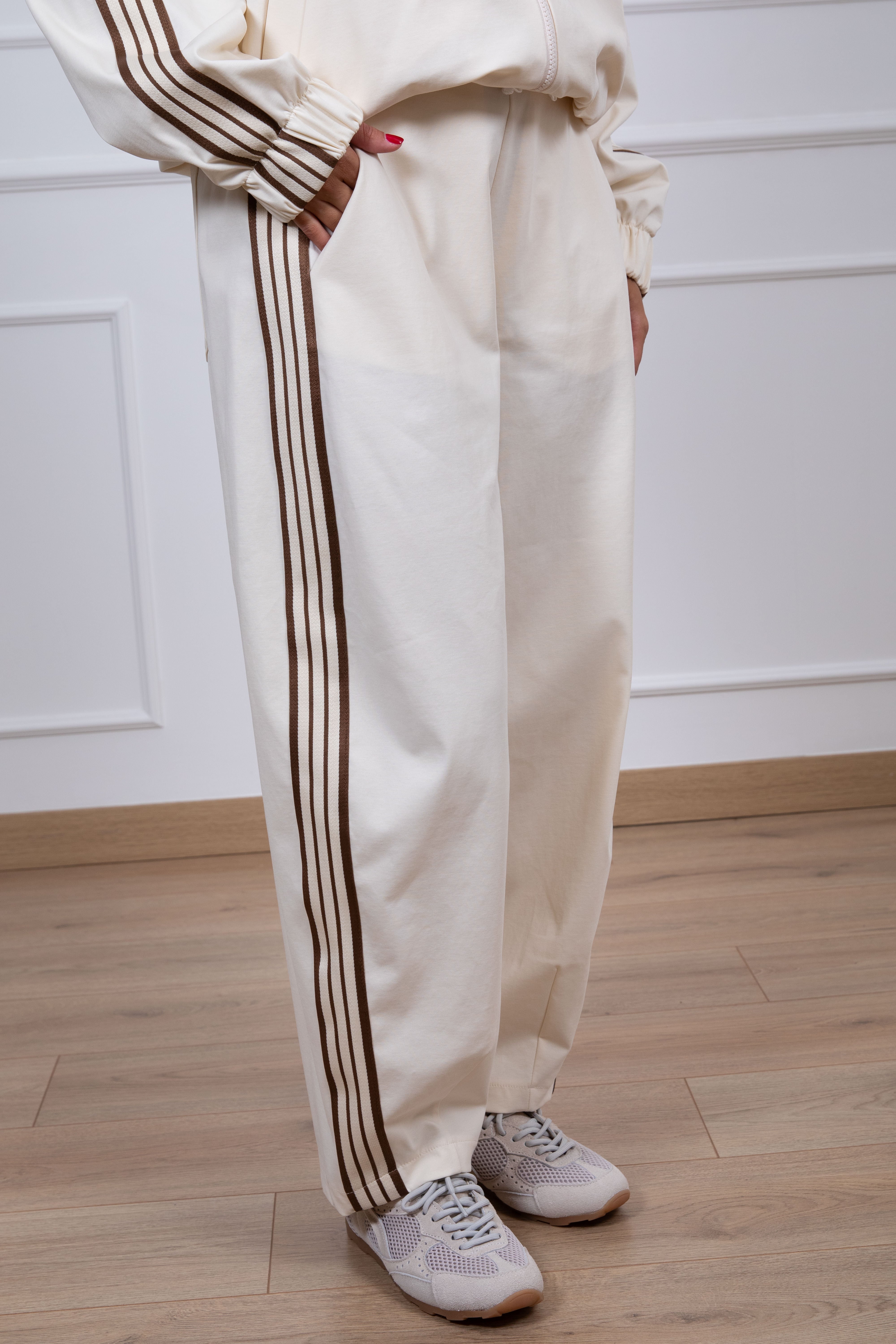 Pantalone barrel con bande laterali Motel